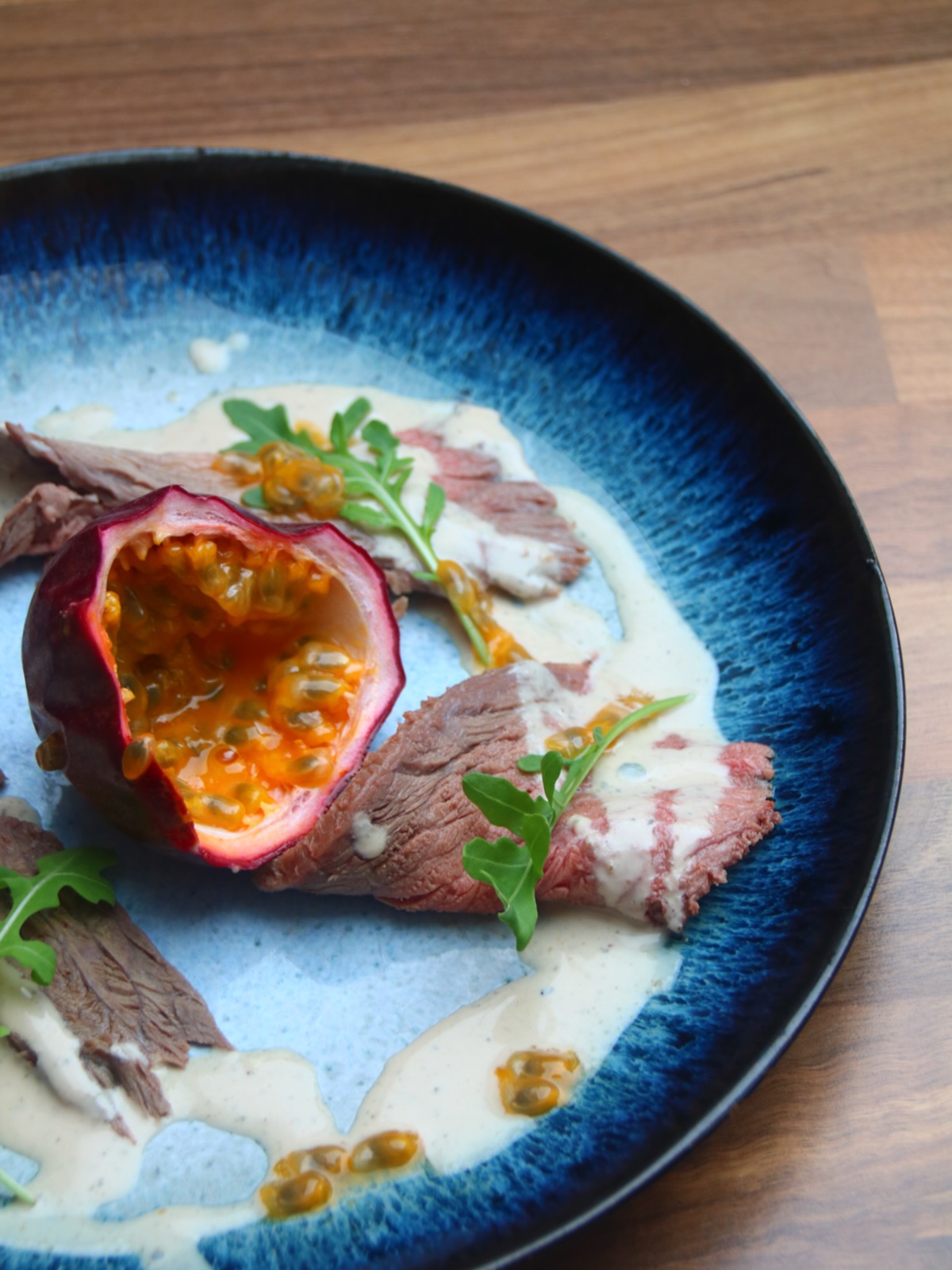 Vitello Tonnato Recipe: A Delicious Italian Classic with Burrata and Maracuja Sprinkles
Welcome back, Flexis! Are you ready to explore a classic Italian dish with a flexitarian twist?
Today, we’re making Vitello Tonnato, a beloved Italian favorite that combines tender veal with
a creamy, flavorful tuna sauce, and an added touch of indulgence: burrata cheese and fresh
maracuja sprinkles. This extraordinary recipe is perfect as an appetizer or a light main
course, guaranteed to impress your taste buds and your guests. Let’s dive into this delicious
and easy Vitello Tonnato recipe with a twist!
#foodforflexitarians #food #inspiration #summer