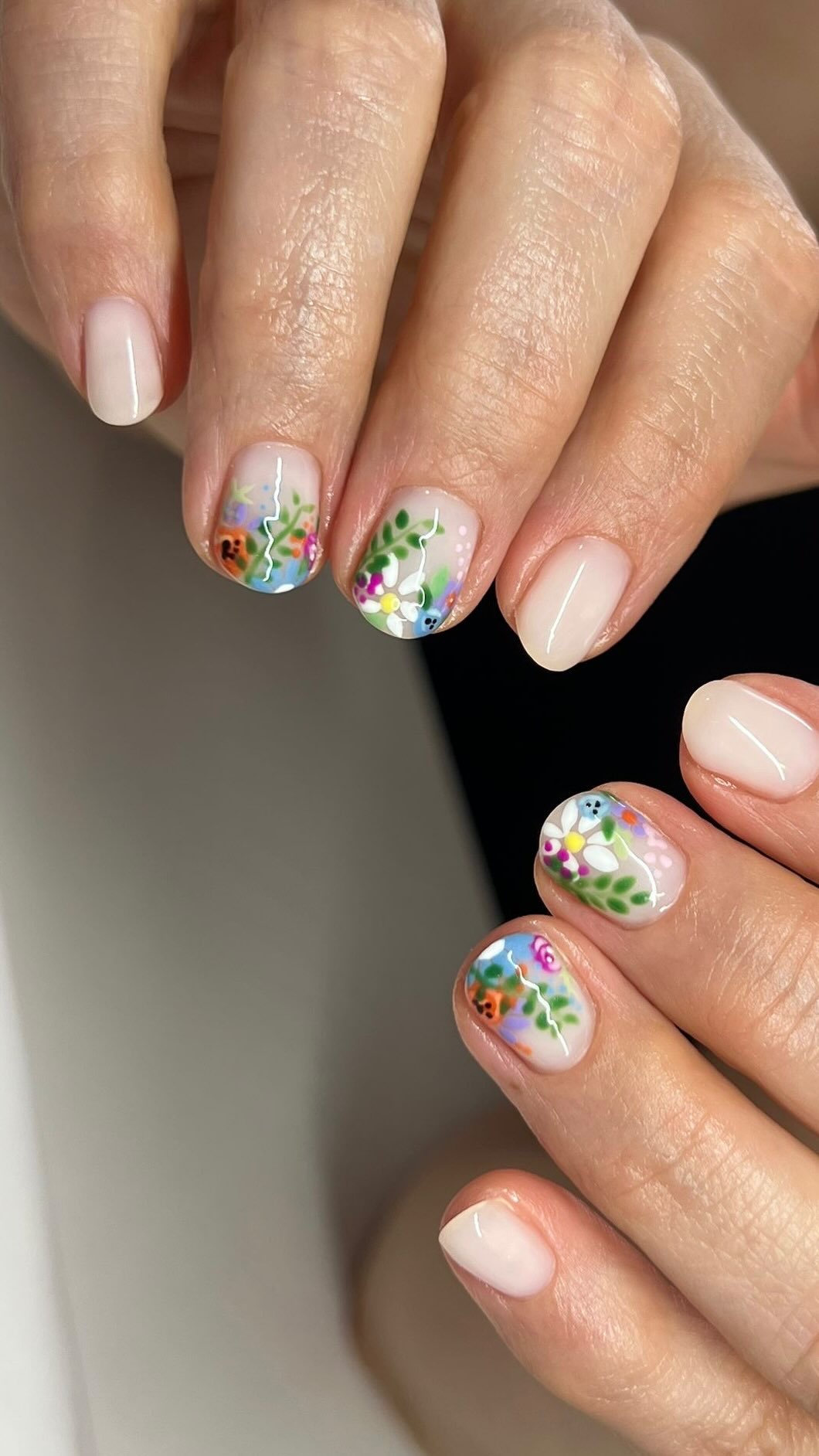 From our hands to yours 🤍
Thank you for every appointment, every recommendation, every kind word, and every year of support.
To the ones already part of Get Nailed! we adore you!
To the ones discovering us now, we can’t wait to meet you!
Live the Get Nailed! Experience:
🏆 High quality products
💅 Focus on natural nail health
🥂 Prosecco, tea & coffee included
💆 Relaxing head massage with 1h+ services
And the best locations:
📍Central 1, 8001
📍Seefeldstrasse 7, 8008