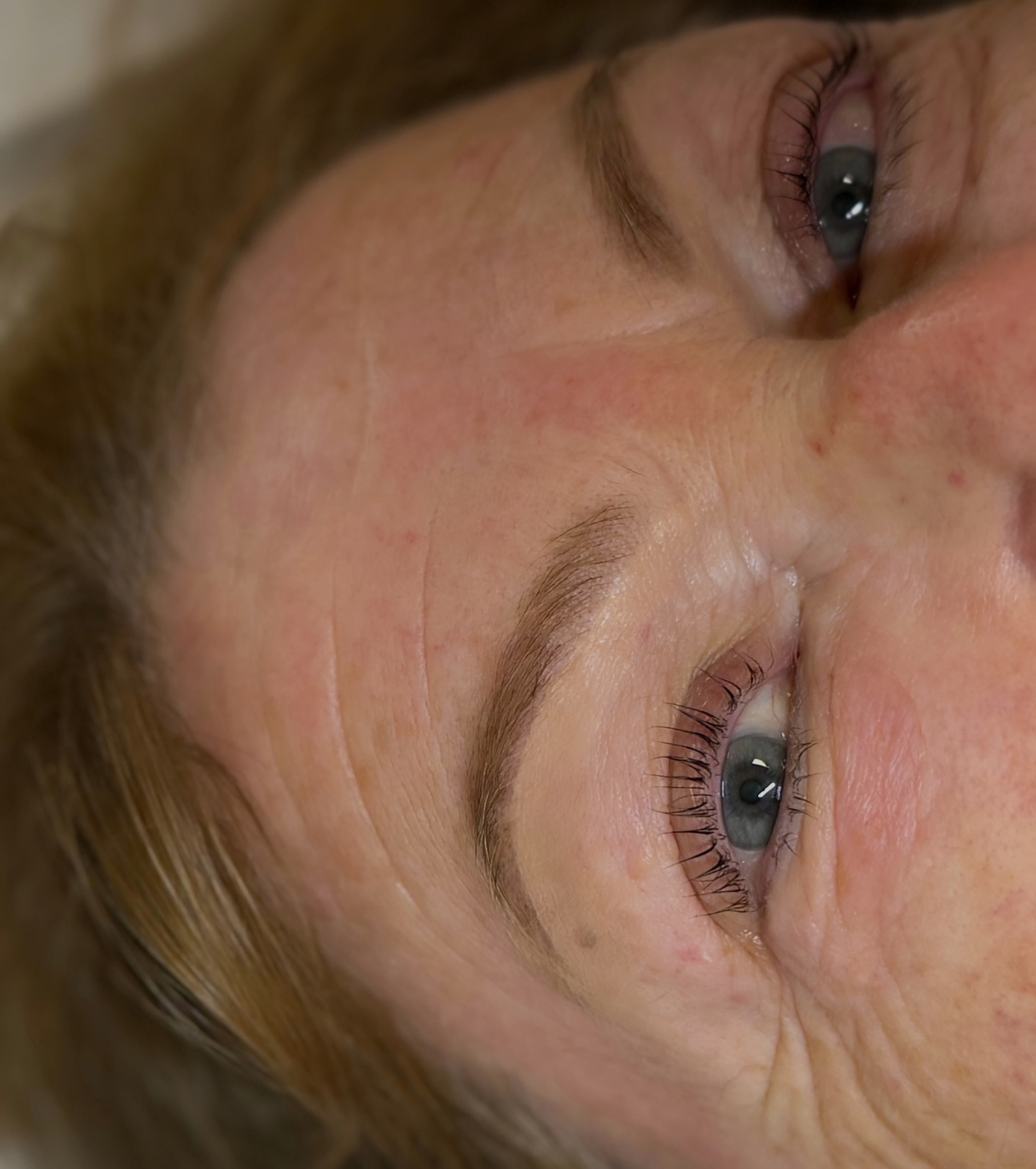 Hybrid brows and a #lashliftandtint 😍