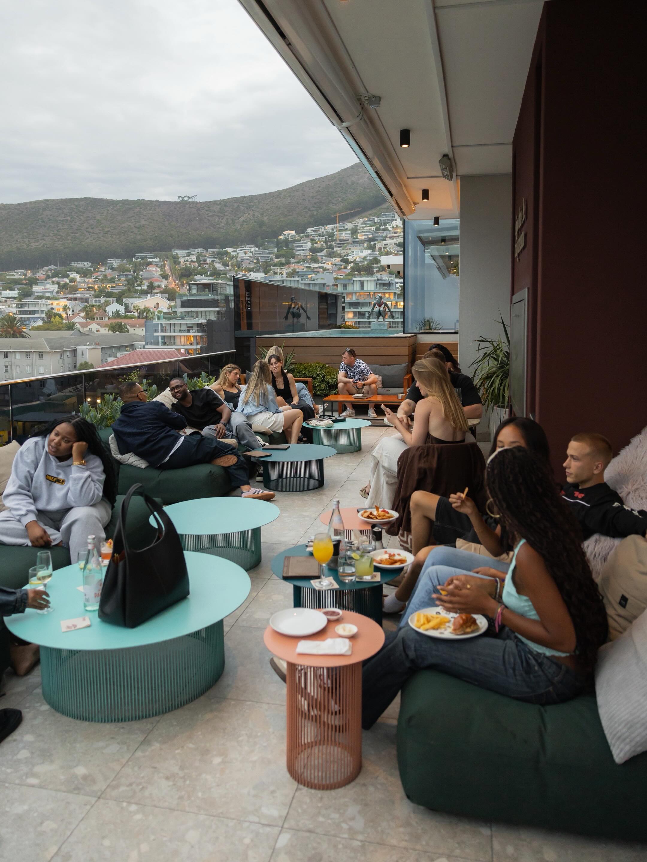 WEEKEND LINE-UP ON THE 9TH FLOOR. 🌞
friday & saturday is for carbo loading. show your CT marathon race number & get half price off any pasta. applicable to all distance runners this weekend.
sunday is for supporters! join our waiting room from 11am while you wait for the runners on the final loop. R200 for any burger & beer/wine. you’ll also find the official @nonamehg_cpt supporter’s stand at the bottom of queens rd to cheer as the runners go by.