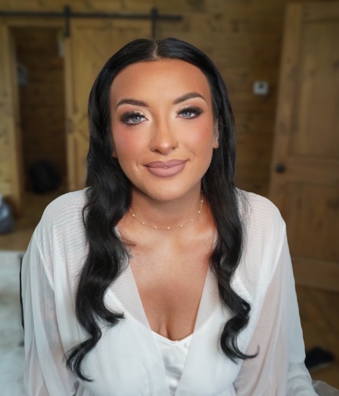Happy Wedding Day Taylor 😍❤️🔥♥️
This is your sign to get full glam on wedding day 🤭 it neverrrrrrr misses ✨🤏🏼
5.23.26
#bridalmakeup #bridalmakeupartist #georgiamakeupartist #georgiamakeup #makeupartist