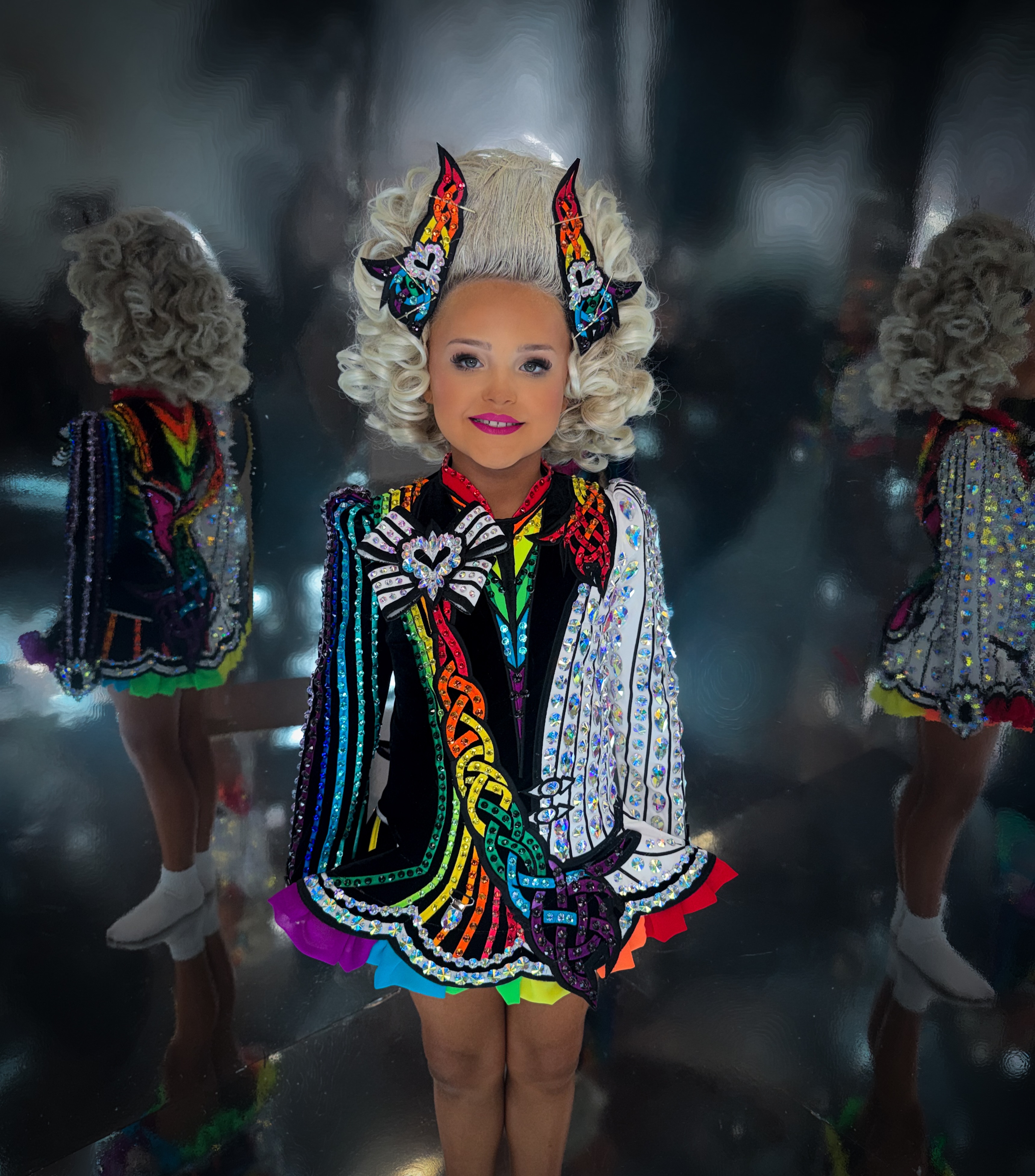 LAKER-ROSE🤍🌈
We’ve gone for more black and rainbow this time around for a more impactful look! We love this rainbow bumble trim skirt it’s is so unique and fun.
Best of luck in your new dress Laker✨