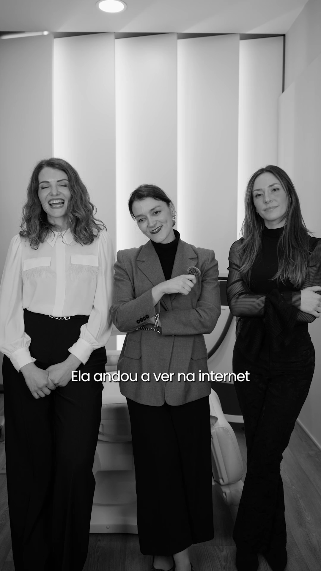 Pontuámos os tratamentos que estão a dar que falar e algumas notas vão surpreender. 👀
Hoje em modo júri: damos a nossa pontuação aos tratamentos do momento, com base no que diz a evidência científica (e no nosso bom senso clínico 😉).
Péptidos em cremes e injetáveis — com e sem validação científica
Terapias endovenosas
Fotoproteção oral
Protetor solar com cor
Há tratamentos que merecem o nosso 10 e outros que nem por isso, veja o vídeo até ao fim para saber 😅
O que pontua melhor na sua rotina? Conte-nos nos comentários 👇
📍 Instituto Face Mi — Medicina e Cirurgia Estética Facial
Mande a um amig@ que precisa de ver isto 💛
#medicinaestetica #facemi #fotoprotecao #esteticafacial #skincare