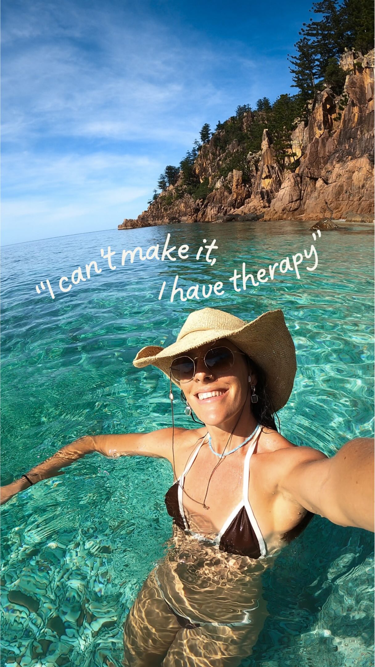 Look, I can’t make it in today.. there’s no wind and the islands are calling 🏝️
@whitsundaysqld
.
.
.
.
#whitsundayislands #lovewhitsundays #haymanisland #travelqueensland #thisisqld