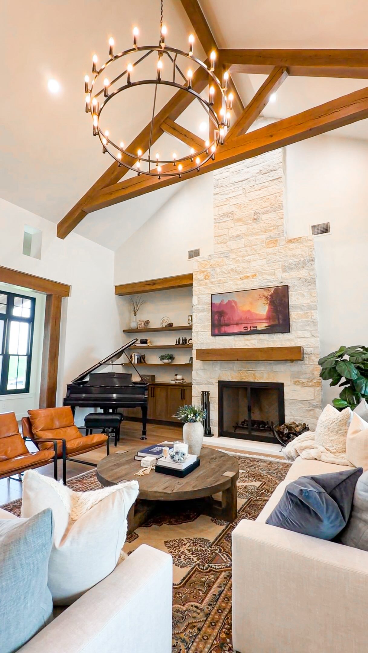 Luxury finishes. Exposed beams and architectural trusses. Fabulous outdoor entertaining spaces. And a few incredible starter homes just waiting for the right personal touch.
Just another month in Dripping Springs.
Our agents tour it all so you don’t have to. Pre-market gems. Real feedback. Sold signs.
Dripping Springs Elite | May Property Tour
#DrippingSpringsRealEstate #DrippingSpringsElite #DrippingSprings #HillCountryLiving #drippingspringstx