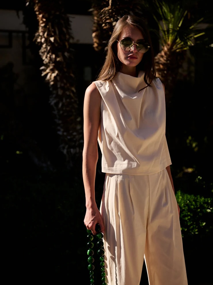 Goodmorning 🌞
9u30-12u | 13u30-18u30
#isolafashion #summershopping #summeroutfits #multibrandstore