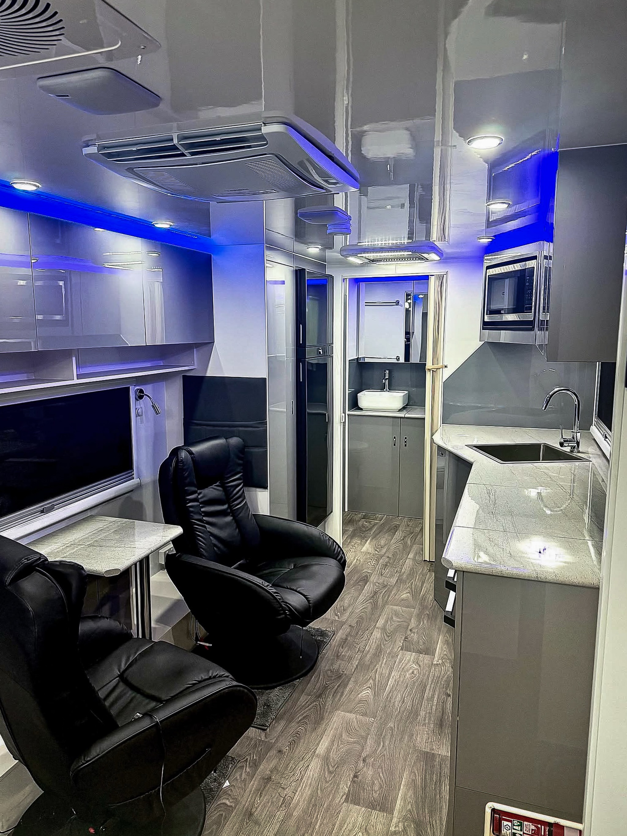 Custom built to suit your lifestyle.
From the layout to the recliner seating, every detail is designed around comfort and style. ✨