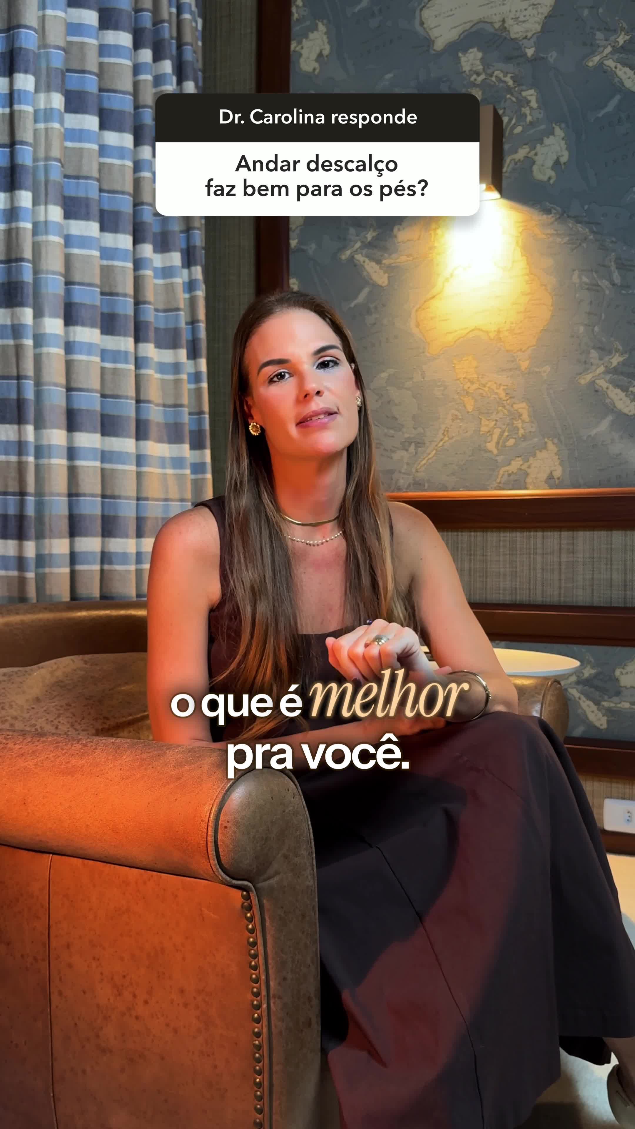 Muita gente pergunta se andar descalço faz bem para os pés.
A resposta depende de vårios fatores, como a estrutura do pé, presença de dor e o tipo de atividade do dia a dia.
Em alguns casos pode ajudar, em outros pode piorar sintomas jĂĄ existentes.
Uma avaliação ajuda a orientar o que é mais adequado para cada pessoa.
Agende sua consulta.
#ortopedista #pétornozelo #saudedospes #ortopedia
Dra. Carolina Cunha Moraes
Ortopedista
đŁEspecialista em pĂ© e tornozelo.
CRM 21051/RQE 12411/TEOT 13799
Salvador âą BA