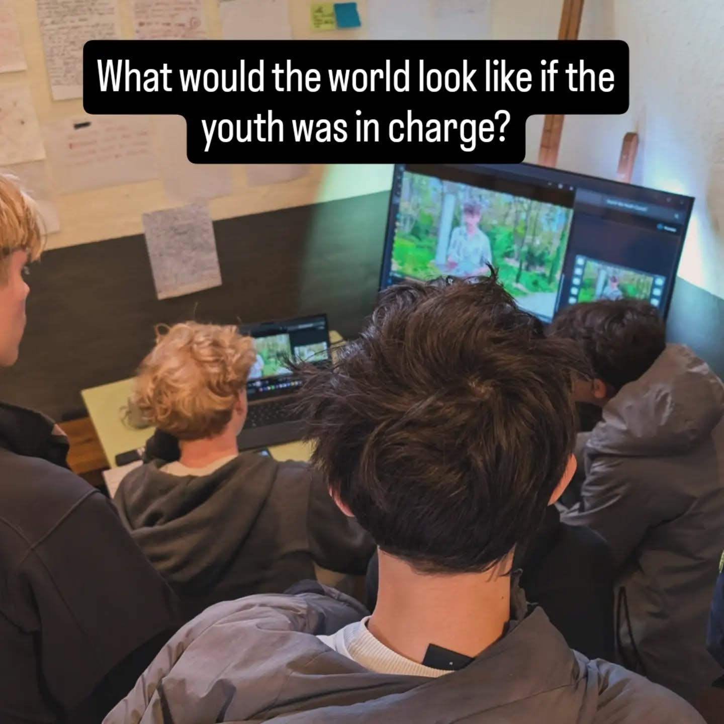 In April 2026, Design Reparations co-designed and delivered The Youth Council, a program for Gymnasium students in Nijmegen, Netherlands in collaboration with SPINSELS, a social design studio and the Museum Orientalis. It brought together students aged 14 to 15.
Link for the story in the comments.