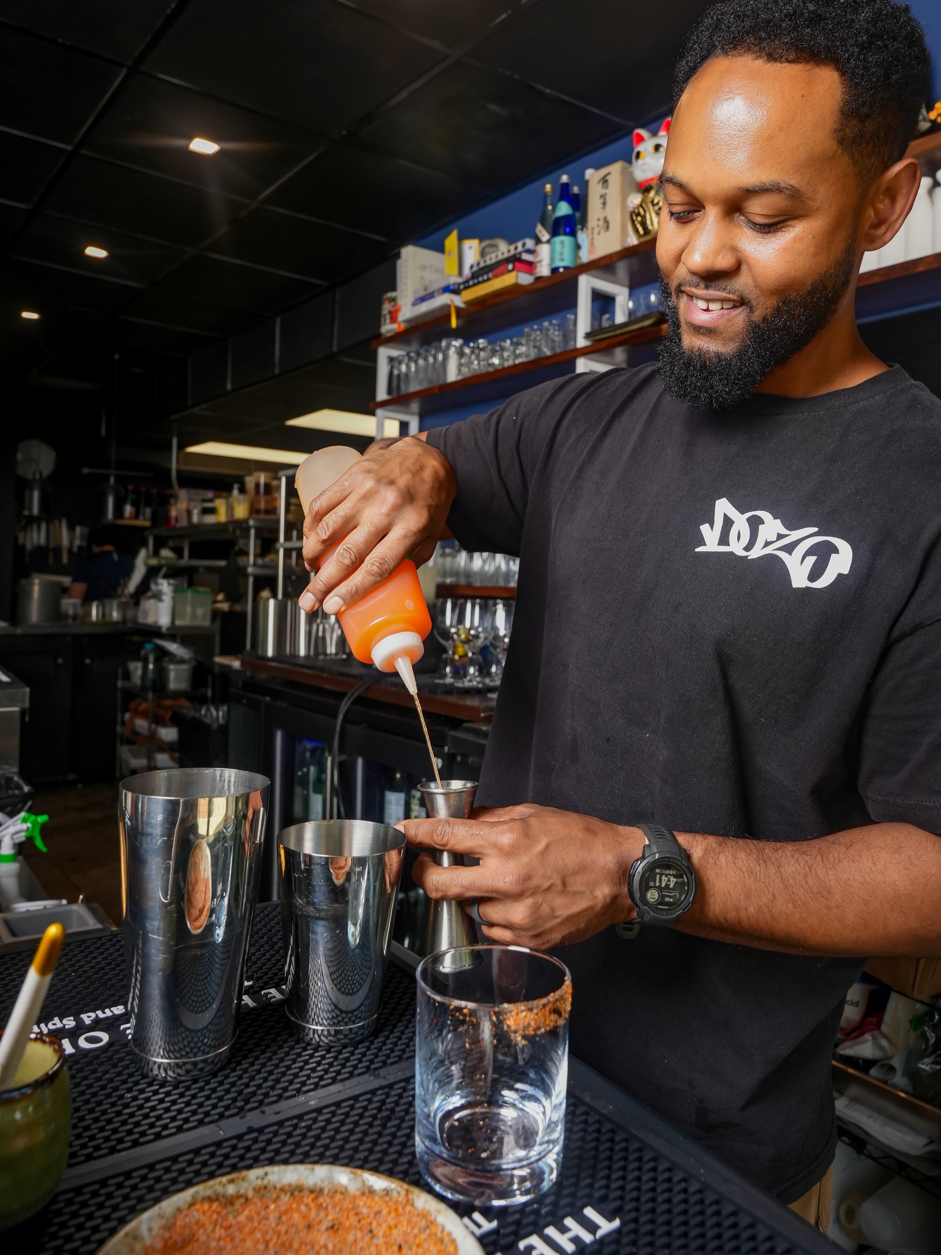 If tequila is your spirit of choice, order the Karai 🍹 A lil spicy number made with blanco tequila, tobanjan lychee syrup, and yuzu with a togarashi rim! Are you grabbing one during lunch or dinner? It’s a three day weekend, might as well start it early.
Shout out to Deron for holding us down always 🖤
#cltnc #threedayweekend #charlotteeats #dinneranddrinks