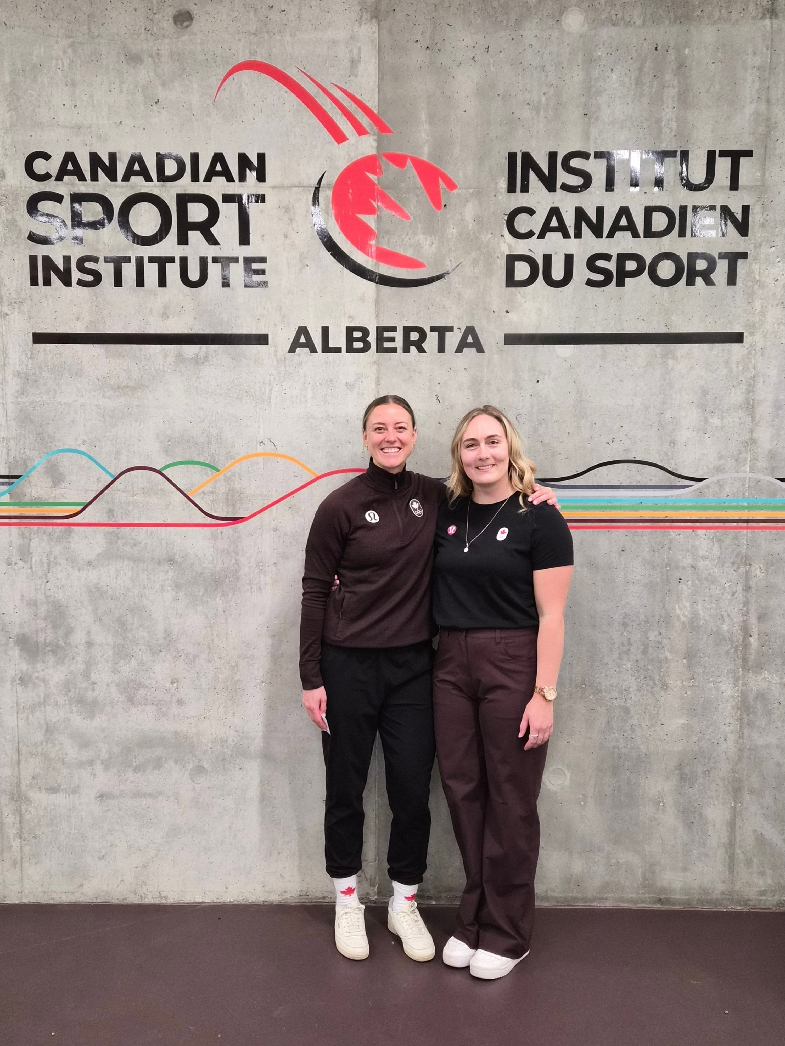 #tbt catching up with @kelsey.mitchell9 last week at @csialberta 's Edmonton centre opening at Coronation Park! - crazy to think we haven't seen each other since ➡️ the Olympic Games!!!
#sleighallday #teamcanada #bobsleigh #olympicthrowback