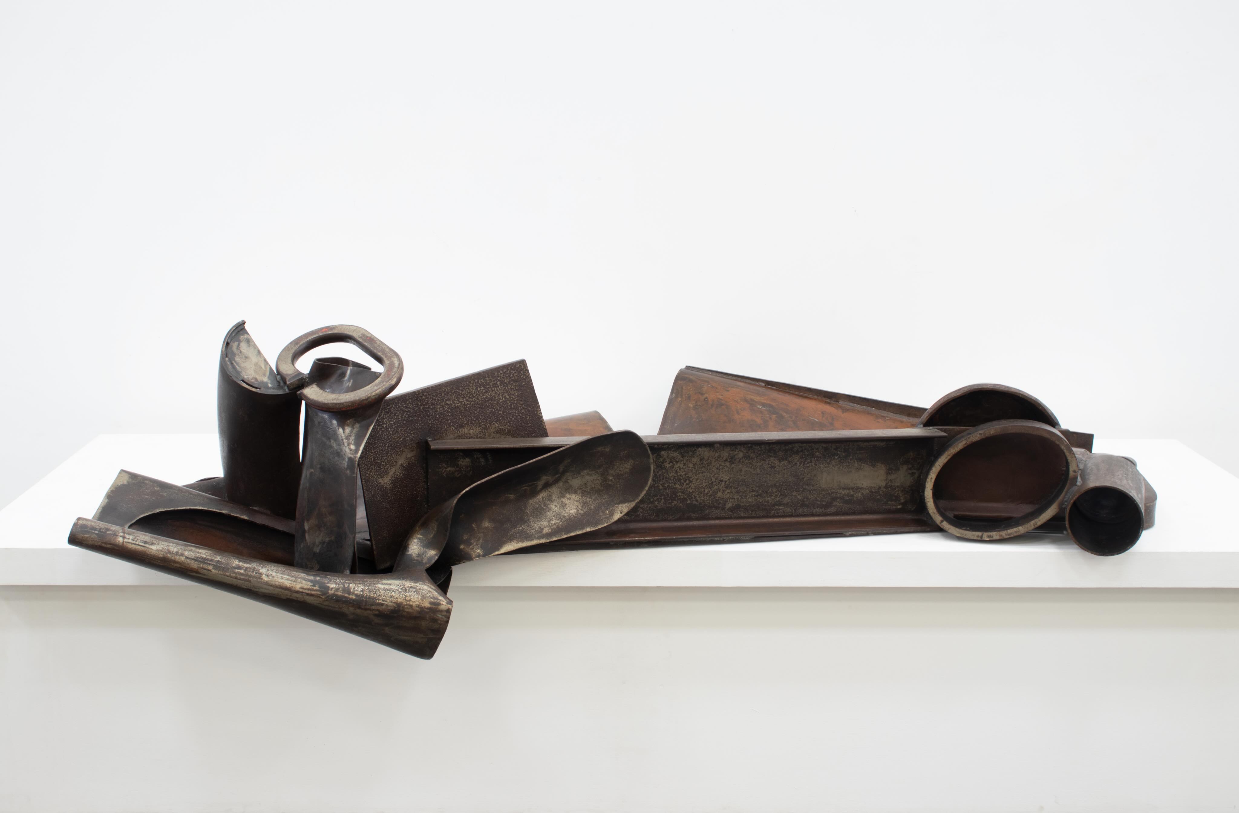 Tomorrow is the last chance to see Heavy Metal, an exhibition of works in steel by Anthony Caro and contemporary sculptor James Capper, at Albion Jeune!
Open tomorrow, 11am â 5pm.
đAlbion Jeune, 16-17 Little Portland Street, London, W1W 8BP
đïž22 April â 23 May 2026
Table Piece âGold Coastâ (Cascade Series), 1989-90, steel, varnished, 81 x 251.1 x 142 cm.
Photo credit: Anthony Caro Centre.
#anthonycaro #caro #anthonycarocentre #albionjeune