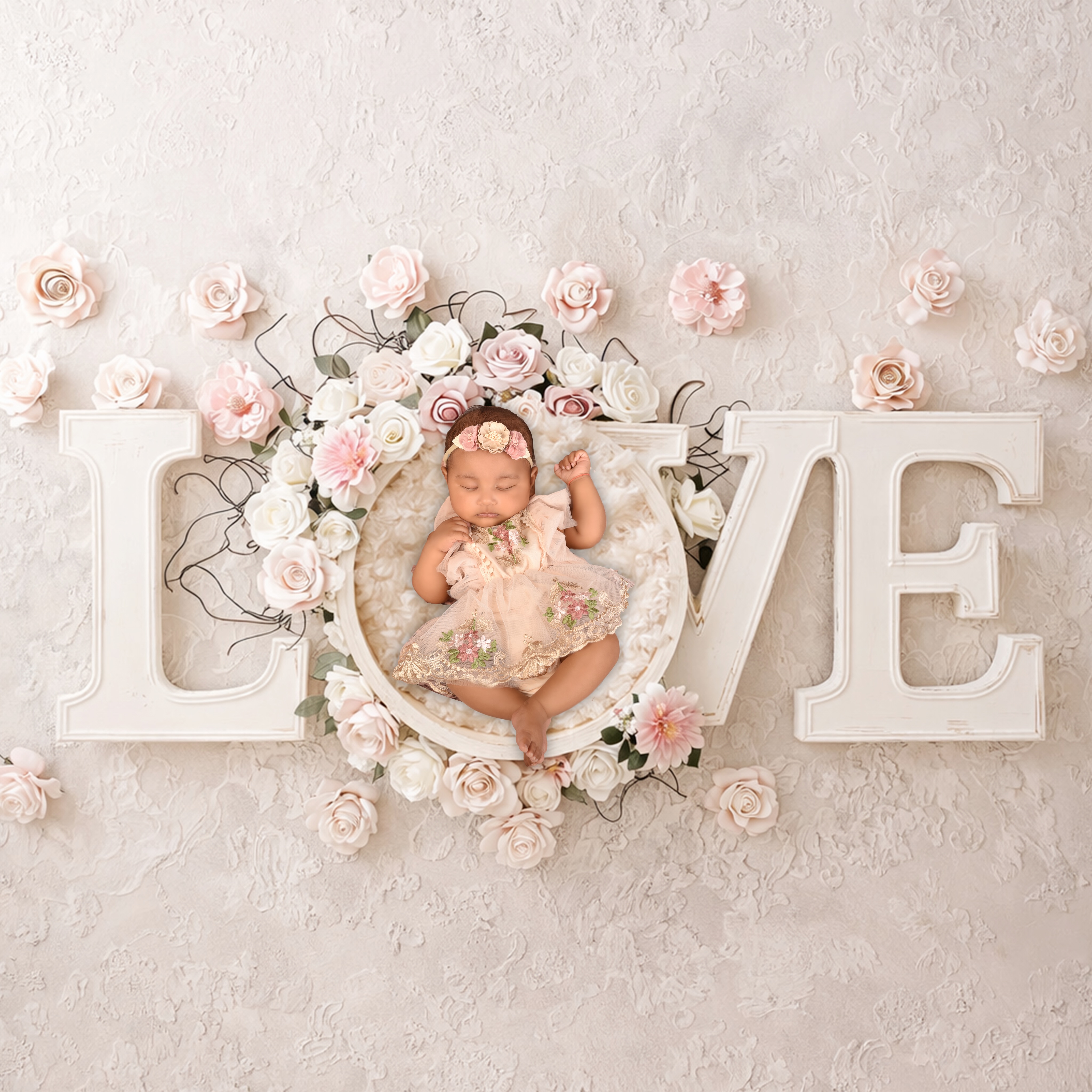 Wrapped in love, dreaming the sweetest dreams 🤍✨
This gorgeous baby girl made the word “LOVE” feel even more magical. Tiny details, peaceful sleep, and a moment her family will treasure forever.
📍Newborn Photography in Toronto, Ontario
Serving Scarborough, North York, Markham, Richmond Hill & GTA families
#TorontoNewbornPhotographer #ScarboroughNewbornPhotographer #GTAPhotographer #OntarioNewbornPhotographer #BabyGirlPhotoshoot