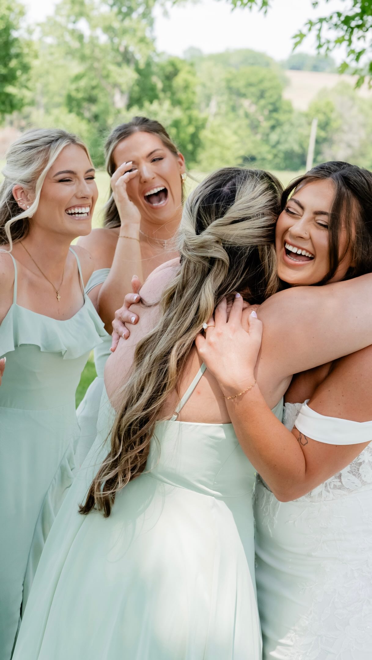 When you have the best bridesmaids…..
Venue - Just Family Farm
Catering - Como Smoke and Fire
Photography- @lighterfocus
Band - Corey Jackson and Big Time Grain Co (@coryjacksonmusic and @bigtimegrainco)
Floral - @wildhillflowers
Dress Shop - @aurorabridal
Dress Designer - @wilderlybride
Hair and Makeup - @makeupbyashley.nicole
Tux - @menssuitwarehouse
#missouriwedding
#missouriweddingphotographer
#kcweddings
#kcweddingphotographer
#midwestweddingphotographer