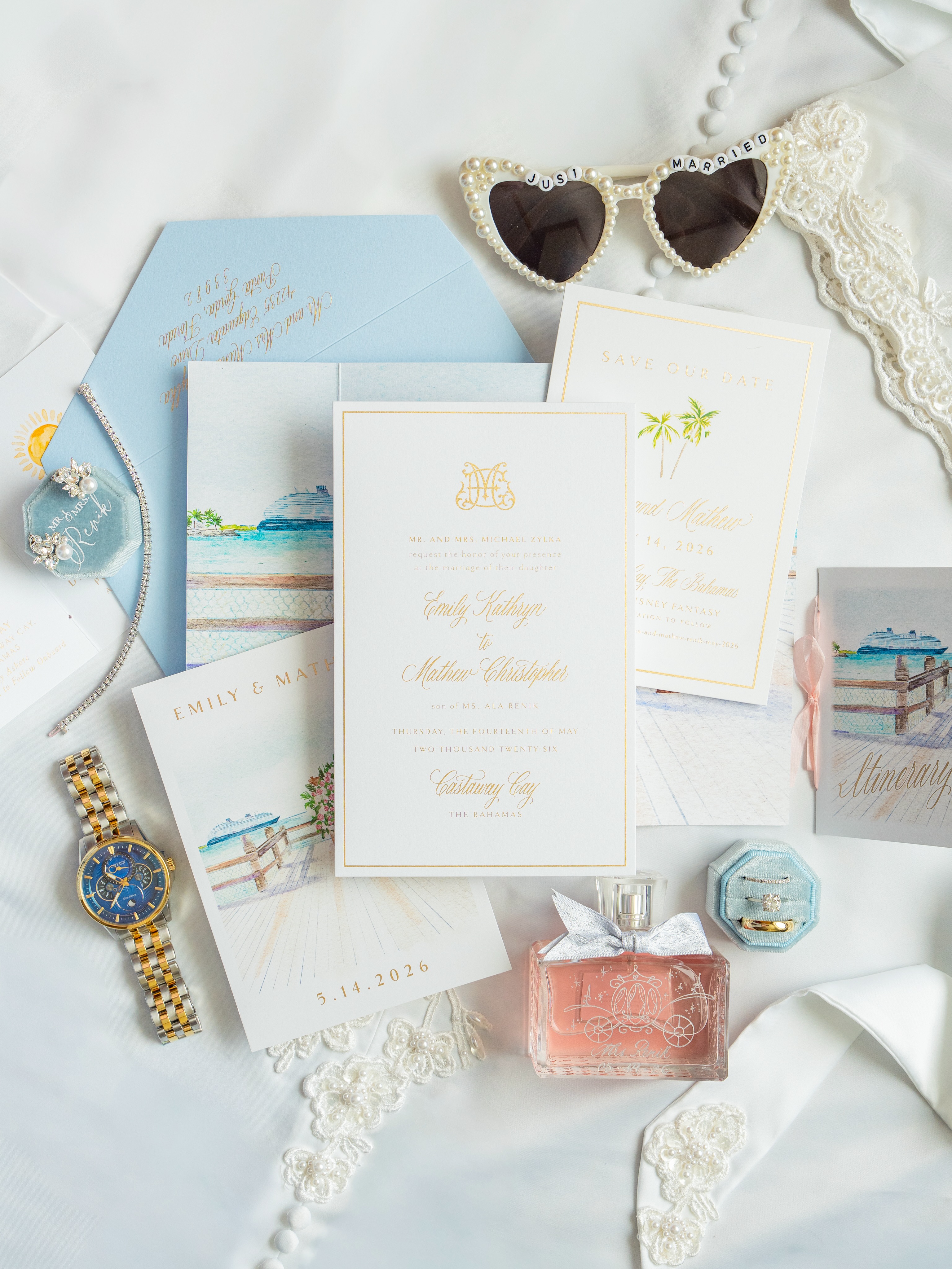 A sea day with some time spent styling a flat lay is what dreams are made of. 🤭 My favorite piece? Mom’s wedding dress turned robe as the background. 🥹✨