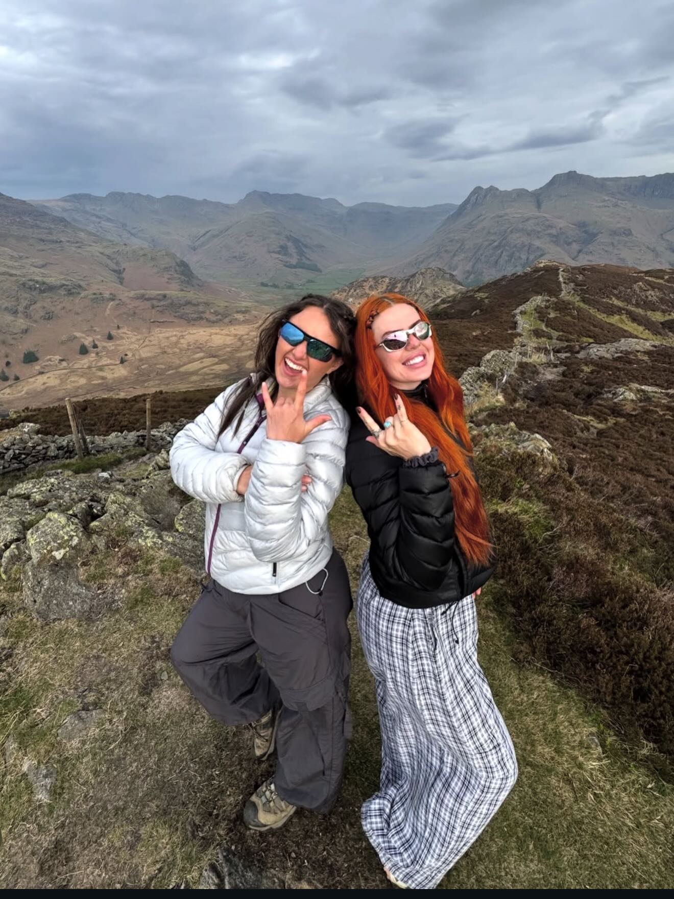 Summer is well and truly on its way with these flowers 🌼
Tag us in your adventures @femaleexplorers.uk and #FemaleExplorersUK to be featured 💫
#summerhiking #adventuregirls #hikergirl #climbinggirls