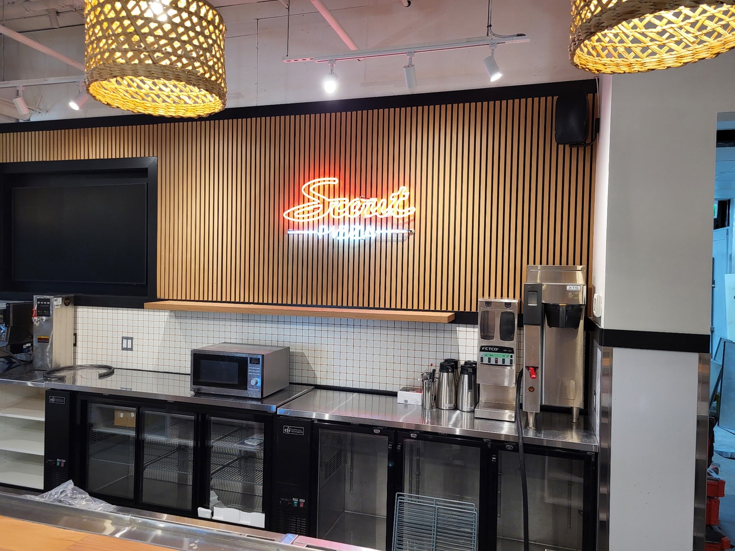 Brunch just got a serious glow-up! 🍳✨
Our team at Four Peaks Power recently wrapped up a complete commercial electrical and exterior lighting package for the brand-new The Ruby on Wale in Colwood! 🦅 This gorgeous new space is bringing some of the West Shore’s best breakfast, brunch, and comfort food to the neighbourhood, and we were thrilled to help bring the building to life.
For commercial projects, it’s all about the perfect balance of form and function. We handled:
🔌 Full-scale commercial electrical infrastructure built for a busy, high-volume kitchen.
💡 Premium, clean accent lighting to give the exterior a sharp, professional daytime look and a welcoming night-time glow.
📍 Maximum curb appeal to ensure this new local hub stands out on Wale Road.
Next time you’re stopping by for their famous chicken and waffles or a brunch mimosa, take a look at the crisp, clean finish of the space!
Building out a new commercial space or upgrading your business storefront in the West Shore? Let’s chat. Slide into our DMs or hit the link in our bio for a consultation. 💼
#FourPeaksPower #TheRubyOnWale #ColwoodBC #LangfordBC #WestShore #CommercialElectrician #VictoriaBusiness #SupportLocalYYJ #StorefrontDesign #CommercialLighting #YYJEats #VictoriaContractor