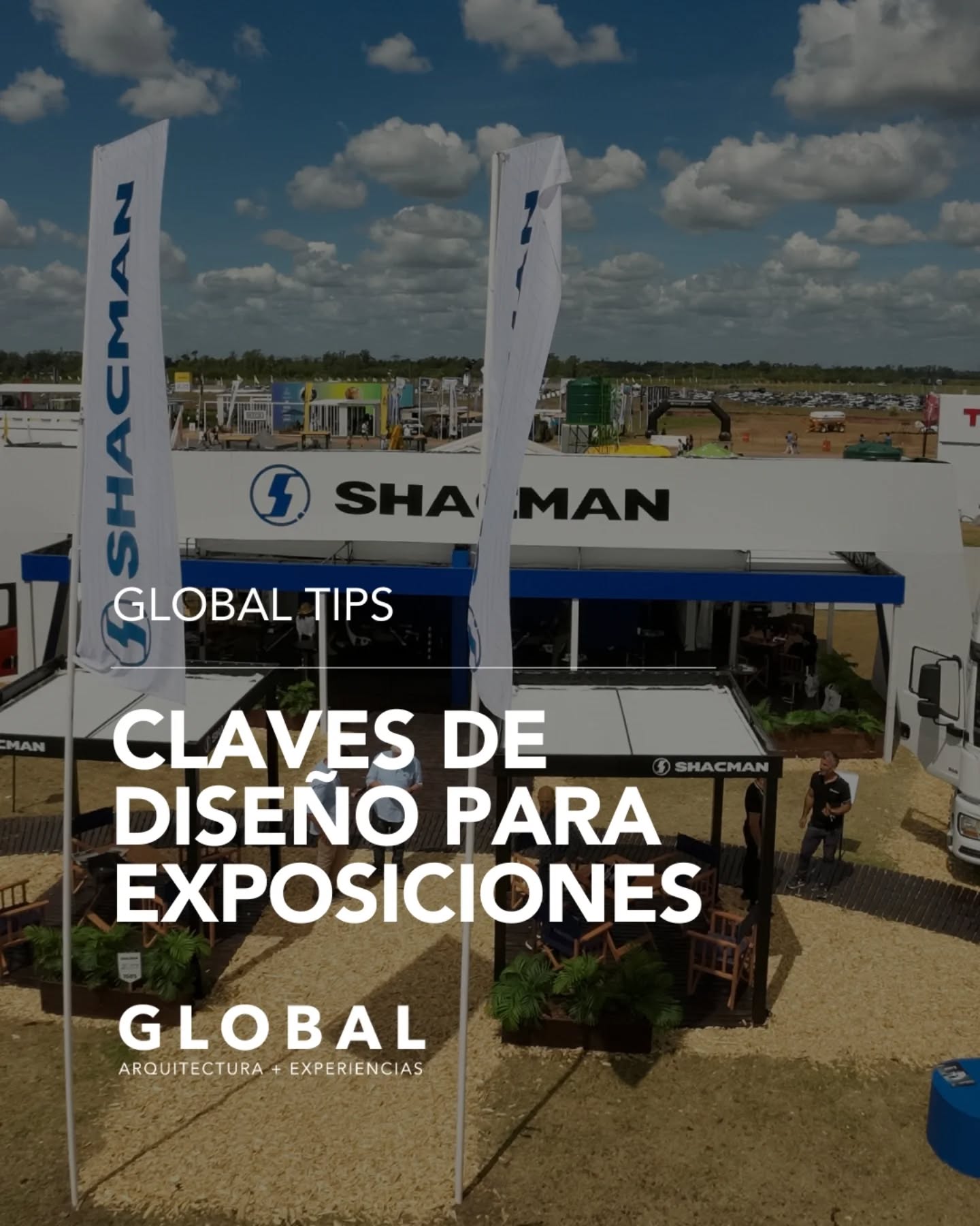 La comunicación también se diseña ✨
La gráfica cumple un rol clave dentro de un stand: guía al visitante, refuerza la identidad y genera impacto desde la distancia.
Cuando el mensaje es claro y el diseño acompaña, la marca se vuelve más memorable y la experiencia más efectiva.
Porque cada elemento suma a la construcción de la presencia de marca.
👉 Descubrí más claves de diseño para exposiciones.
#GlobalStands #DiseñoDeStands #ArquitecturaEfímera #PresenciaDeMarca #MarketingFerial