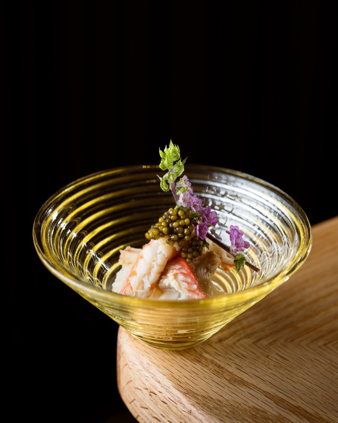 Meet KEGANI Hokkaido Hairy Crab 🦀
Known for its natural buttery sweetness and delicate richness, Hokkaido hairy crab is one of those ingredients we love keeping simple.
Topped with caviar and shiso flower to gently complement its delicate flavor.
Part of our rotating seasonal specials, thoughtfully selected based on availability and the season.
#omakase #hokkaidocrab #seasonalspecial #japanesefood #newyork