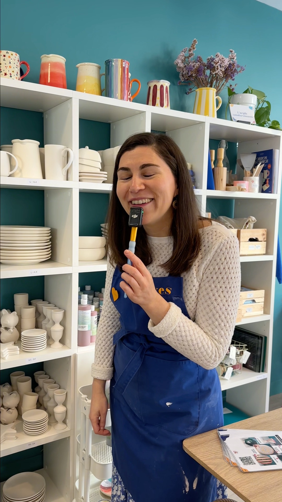 Peu importe ton budget ou ton mood créatif du jour :
Viens peindre une petite pièce le temps d’une pause créative ou prends ton temps pour créer pendant des heures 🎨✨
Et toi tu es dans quelle team ?
#atelier #peinturesurceramique #tours #activitécréative #creatif