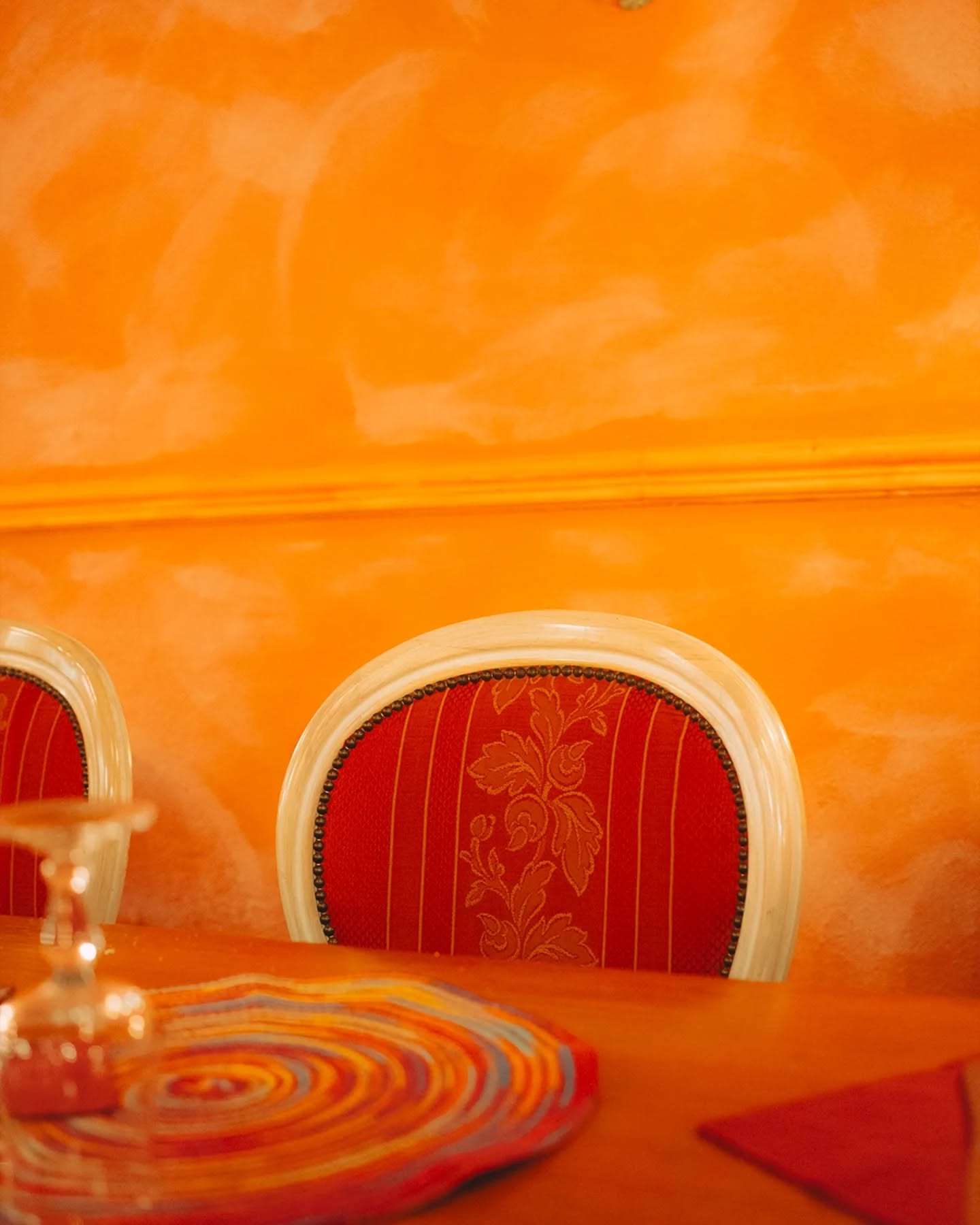 Vi aspettiamo alle Antiche Terme di Diana per vivere un’esperienza fatta di atmosfera, cucina e dettagli senza tempo ✨
Ricorda che prenotando direttamente dal nostro sito avrai diritto al 10% di sconto sulla tua prenotazione.
📍 Via dei Sosii, 6 – Tivoli
📞 0774 312256
🌐 www.termedidiana.com
📸 @smup_socialmedia