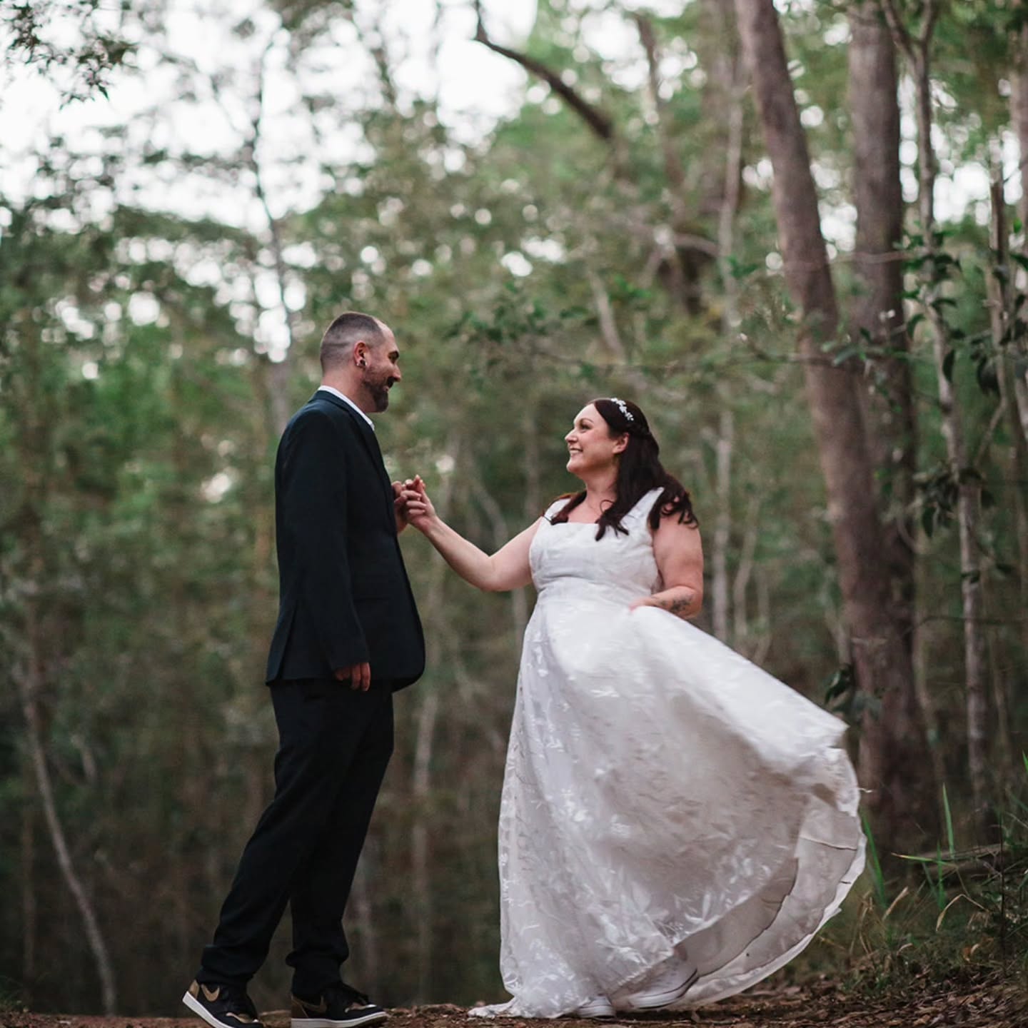 I am still on such a high from Charmaine and Matt's wedding at Walkabout Creek - it was an absolute dream for so many reasons.
I first met Charmaine and Matt when they were touring the venue, and I was setting up for another wedding at Walkabout Creek. I was instantly drawn in by her infectious laugh, and the way they interacted with each other. After a quick chat, I desperately hoped I would hear from them, and was so excited when they chose me as their celebrant ❤️
Their wedding was intimate, with only 16 guests - but each and every one of them was so invested and happy to be there. The energy coming from this group was beautiful - there were tears, laughs, and so much love and support.
I got to work with the beautiful Sarah from @franklyphotography again, which was amazing - she brings so much warmth, and is so talented!
This is the sort of wedding I became a celebrant for. People who genuinely love each other, and just want to celebrate with their favourite people. 😍