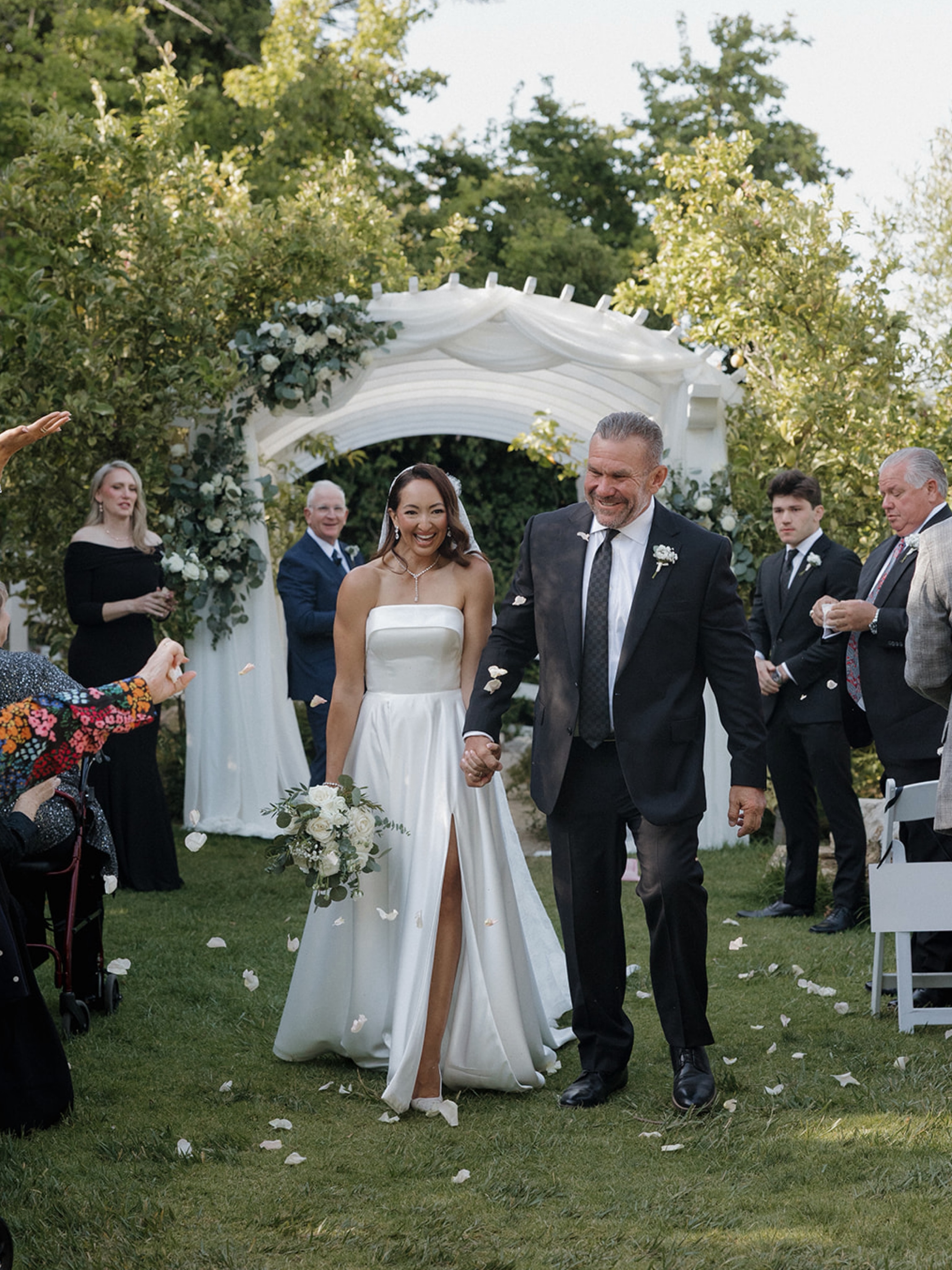 All your people in one place… Celebrating Mr. And Mrs. Gorman! 🤍
Another incredible couple I loved from our first phone call and another couple I secretly held back my tears while I documented their wedding day at Madonna Inn.
More to come but here are some sneak peeks!
Venue/ Catering/ Desserts : @madonnainnevents
Coordination: Ally Robbins @kreativedetailsbykd
Photography: @macspeopleportraits
Florist: @lori_boe_floral
Hair and Makeup: @thequeensbees
Brides Dress and accessories: @luv_bridal
Officiant: Louis Rudich
DJ: @kramerevents