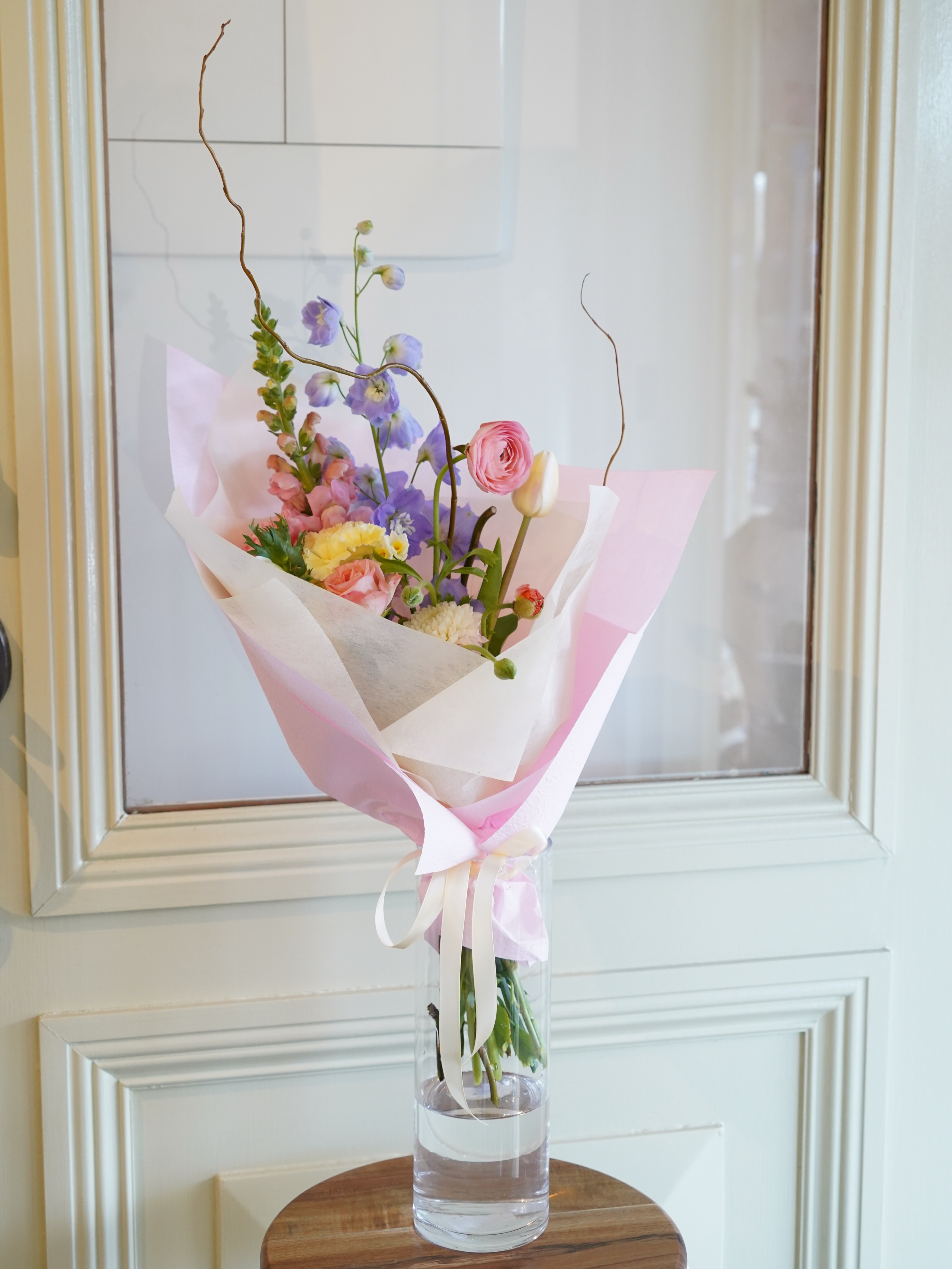 Wanderlust ✨💎
#bouquet #vase #flowers