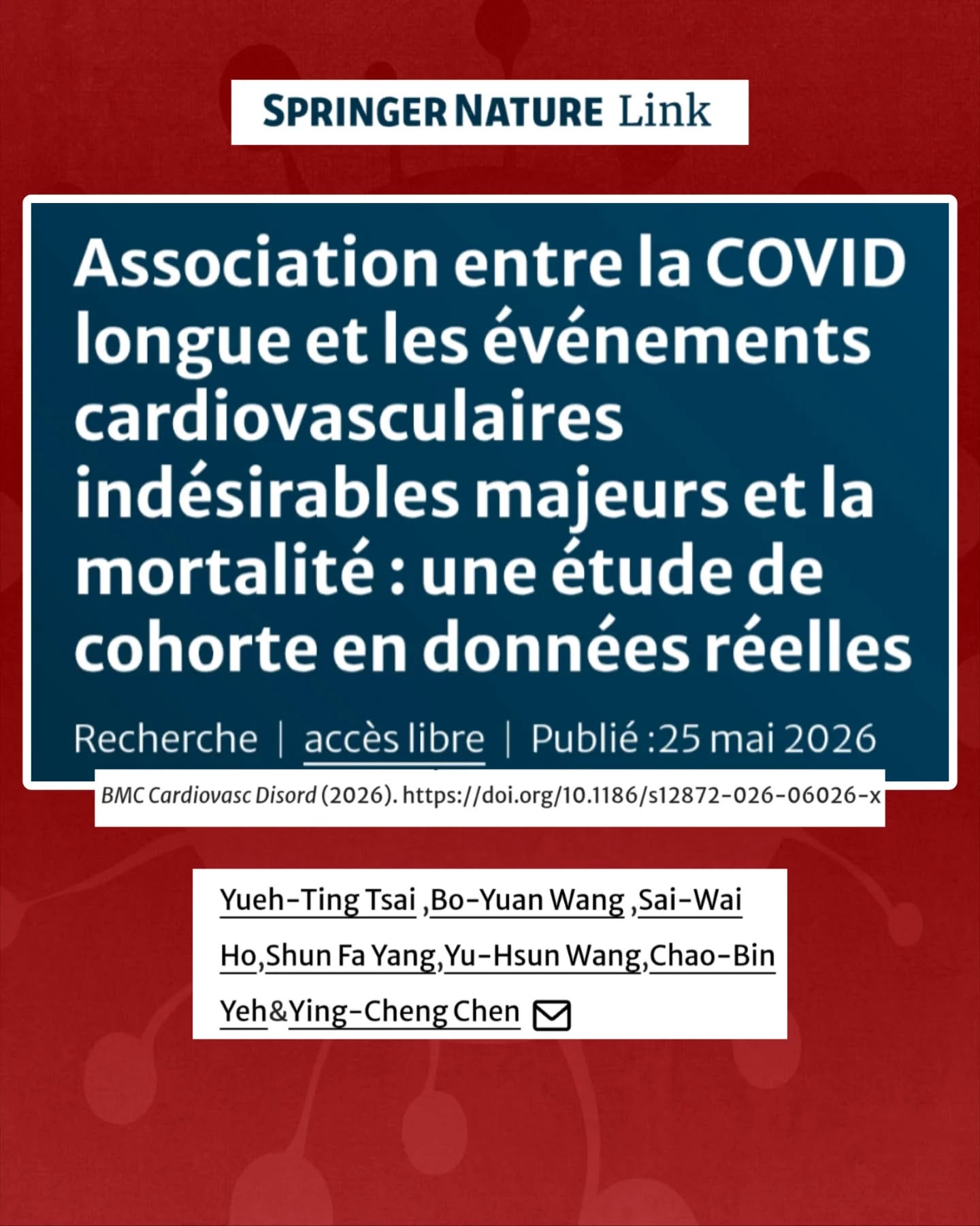 🧵⚠️⚠️ Manuscrit publié en version non éditée avant publication finale : des corrections restent possibles.
🚨 Nouvelle étude de grande ampleur sur le #CovidLong et les risques cardiovasculaires.
Les patients atteints de #LongCovid présentent un risque fortement accru d’événements cardiovasculaires graves et de décès par rapport aux personnes ayant eu le COVID sans développer de Covid Long.👇
🔬Les chercheurs ont utilisé les dossiers médicaux électroniques de TriNetX (~118 millions de patients aux États-Unis) pour évaluer l’impact du #CovidLong sur les complications cardiovasculaires.
📃L’étude a inclus des adultes diagnostiqués avec le COVID-19 entre 2020 et 2023.
Les patients avec #CovidLong étaient définis entre 3 et 6 mois après l’infection.
Après appariement statistique :
• 86 122 patients Covid Long
• 86 122 contrôles sans Covid Long
⚙️Les groupes ont été équilibrés sur de nombreux facteurs de risque, notamment :
•Âge
•Sexe
•Comorbidités
•Facteurs cardiovasculaires
•Statut vaccinal
•...
👉 Cela signifie que la vaccination a été prise en compte dans la comparaison, afin de limiter son influence sur les résultats.
Suivi :
• début à 90 jours après infection
• suivi moyen d’environ 3 ans
🔍Les chercheurs ont étudié les événements cardiovasculaires majeurs (MACE), incluant :
🫀 maladie coronarienne
🧠 AVC
🫁 embolie pulmonaire
🫀 myocardite
🫀 insuffisance cardiaque
ainsi que la mortalité toutes causes.
🔬Résultat principal :
⚠️ Les patients avec #CovidLong présentaient un risque environ 4,5 fois plus élevé d’événements cardiovasculaires majeurs au cours du suivi.
(HR = hazard ratio, mesure du risque dans le temps)
🔍Détail des risques observés :
🫀 Maladie coronarienne → risque multiplié par 6,5
🧠 AVC → risque multiplié par 3,5
🫁 Embolie pulmonaire → risque multiplié par 4,3
La mortalité toutes causes était également augmentée :
⚠️ +53 % de risque de décès au cours du suivi chez les patients Covid Long.
📊Les résultats restaient cohérents selon :
• âge
• sexe
• IMC
• hospitalisation initiale
• traitements antiviraux
• périodes de variants (Alpha/Delta/Omicron)
⏬Suite en commentaire⏬