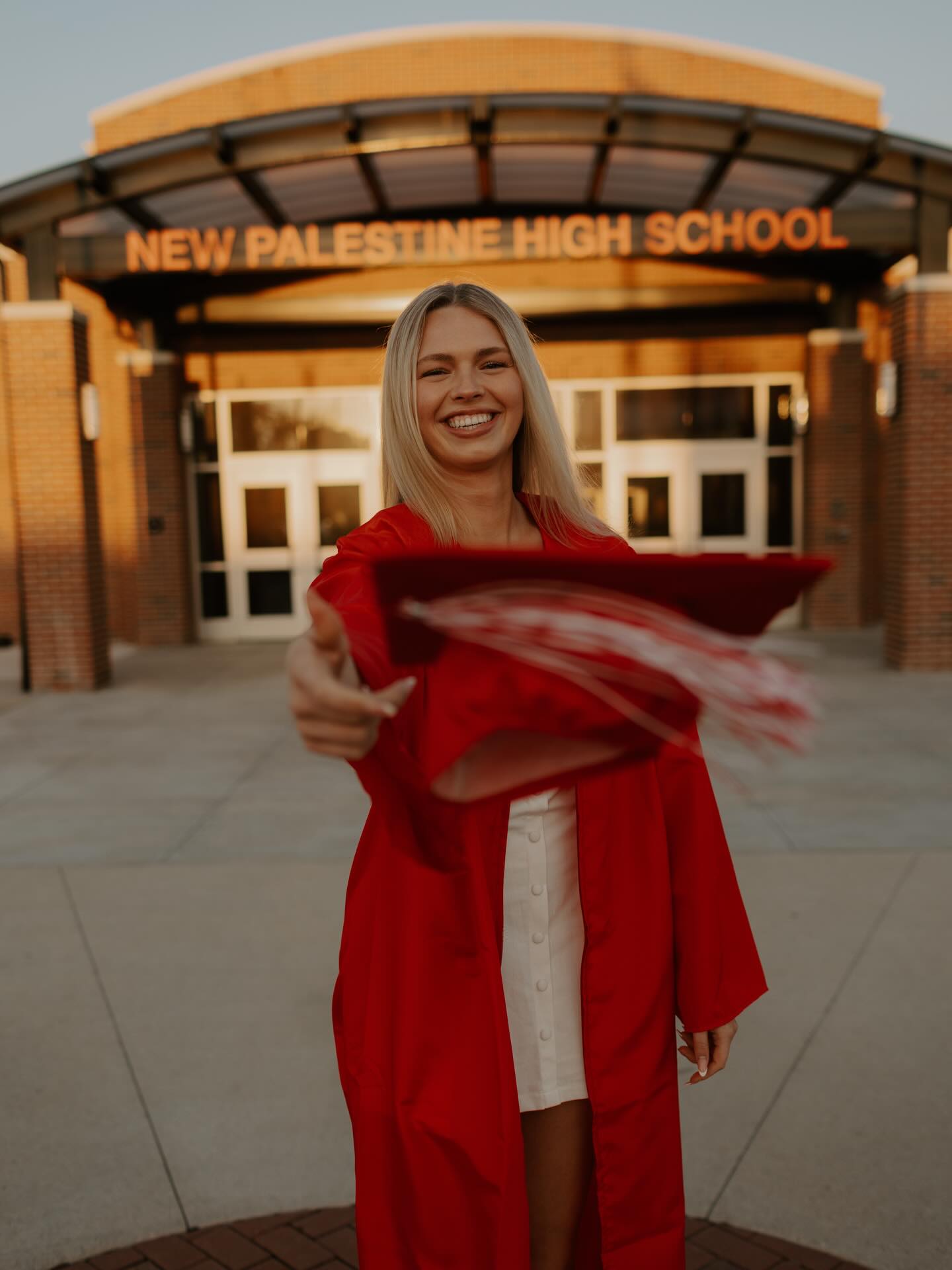 So much fun taking Allyson’s cap and gown photos!
#indianapolisphotographer #indianaphotographer #indianapolisseniorphotographer #midwestphotographer