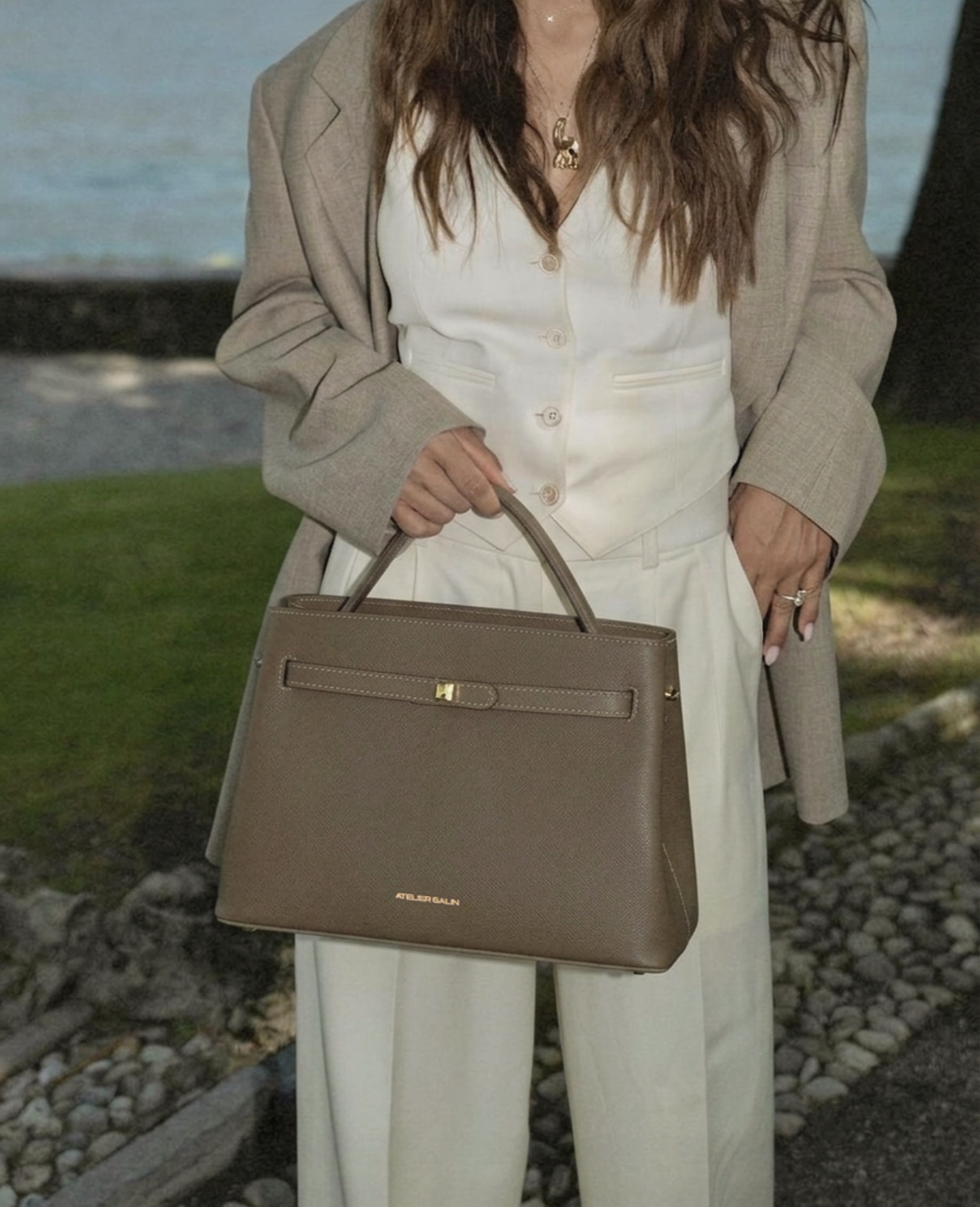 Summer evenings waiting for you.
Shop on ateliergalin.com