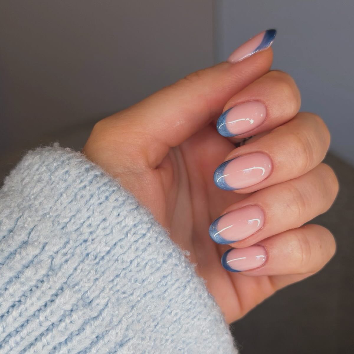 Cat - Eye Frenchies - Nails by @hollybeautiquebeautystudio 🦋🩵
