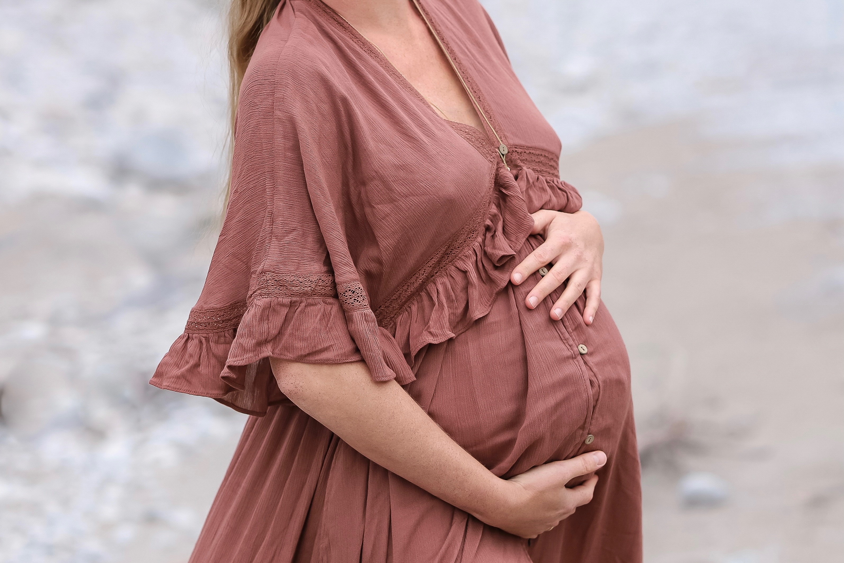 #maternityphotography #motherhoodunplugged #mountainlife #bohostyle #soulful
@lisawagnerfotografie