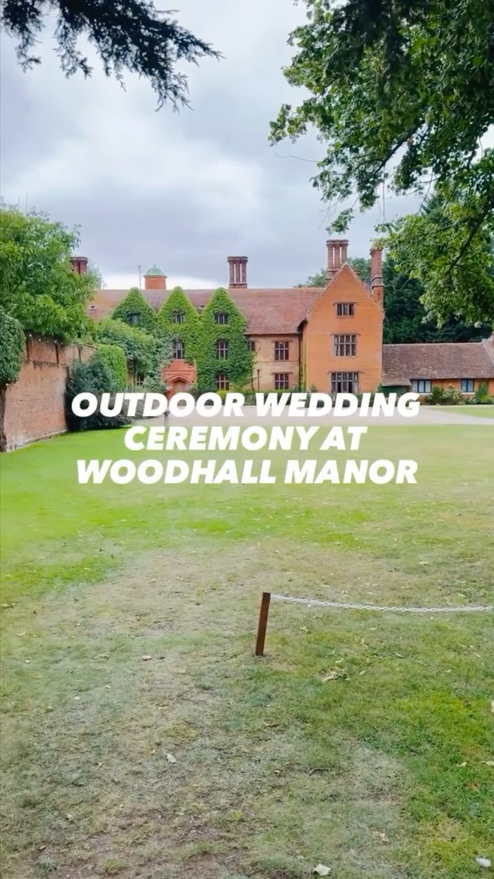 Follow Daniel at an Outdoor Wedding Ceremony at @woodhallmanor
www.daniellaw.co.uk (Link in Bio)
#woodhallmanor #seckfordhall #suffolkweddingvenue #weddingmusic #2027wedding