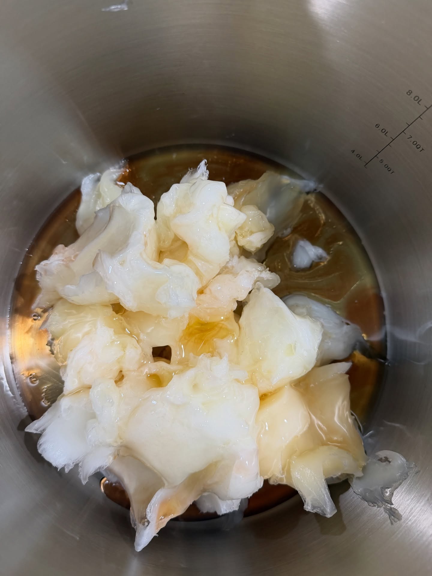 Close up of our creams in the making 🔬✨
#vitamine #facecream #skincare