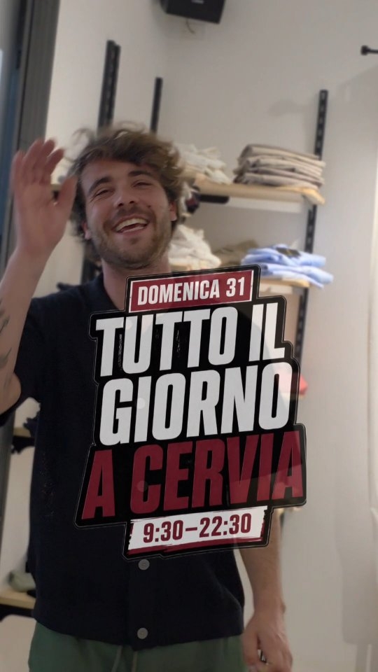 Domenica extra a Cervia 🔥
Questa domenica 31 Maggio ci trovate a Cervia, in Viale Roma, davanti al Bar Picnic, dalle 9:30 alle 22:30.
Siamo nella nostra postazione del serale, ma per questa domenica ci trovate lì tutto il giorno.
Portiamo con noi tanta roba estiva: costumi, t-shirt, pantaloni leggeri, camicie, completi e nuovi arrivi perfetti per questi giorni di caldo.
Quindi sì… datevi una mossa 😄
Perché se passate da Cervia, noi siamo lì.
E non ci trovate solo domenica: sulla nostra pagina trovate tutti gli appuntamenti della settimana tra mercati, serali e negozio aperto.
📍 Domenica 31 maggio
📌 Cervia — Viale Roma, davanti al Bar Picnic
🕤 9:30–22:30
Ci vediamo lì.
#FanceAbbigliamento #Fance #Cervia #CerviaCentro #VialeRomaCervia MercatoCervia Romagna EstateRomagnola AbbigliamentoUomo ModaUomo StreetwearItalia NegozioAbbigliamento MercatiRomagna Rimini Bellaria Cesenatico Santarcangelo SavignanoSulRubicone Cesena GatteoMare
