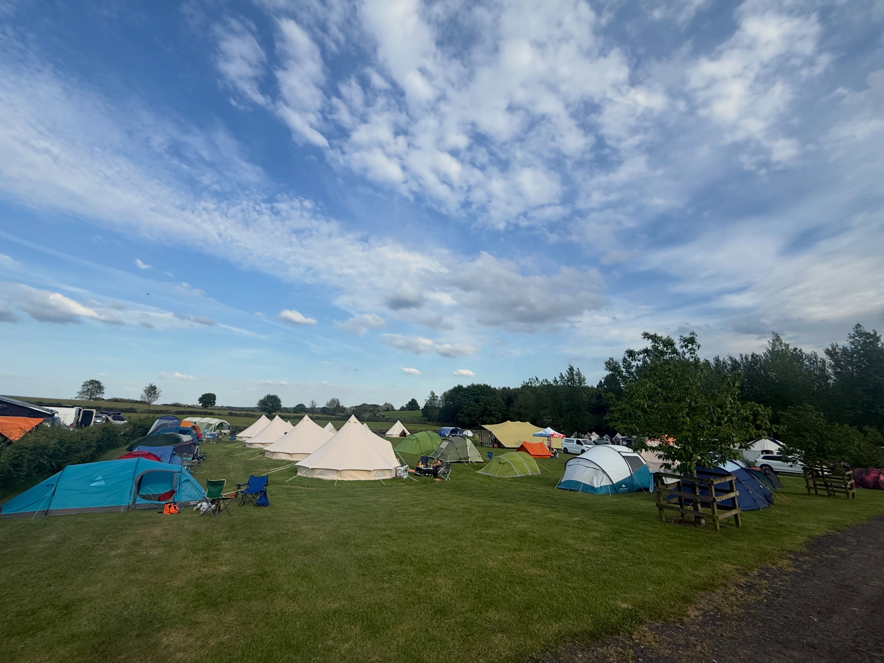 What a fantastic bank holiday weekend!☀️
We had 2 parks full of campers, families and couples staying in bell tents and a women’s fitness festival in the events field!🏕️
#camping #glamping #campsite #bankholidayweekend