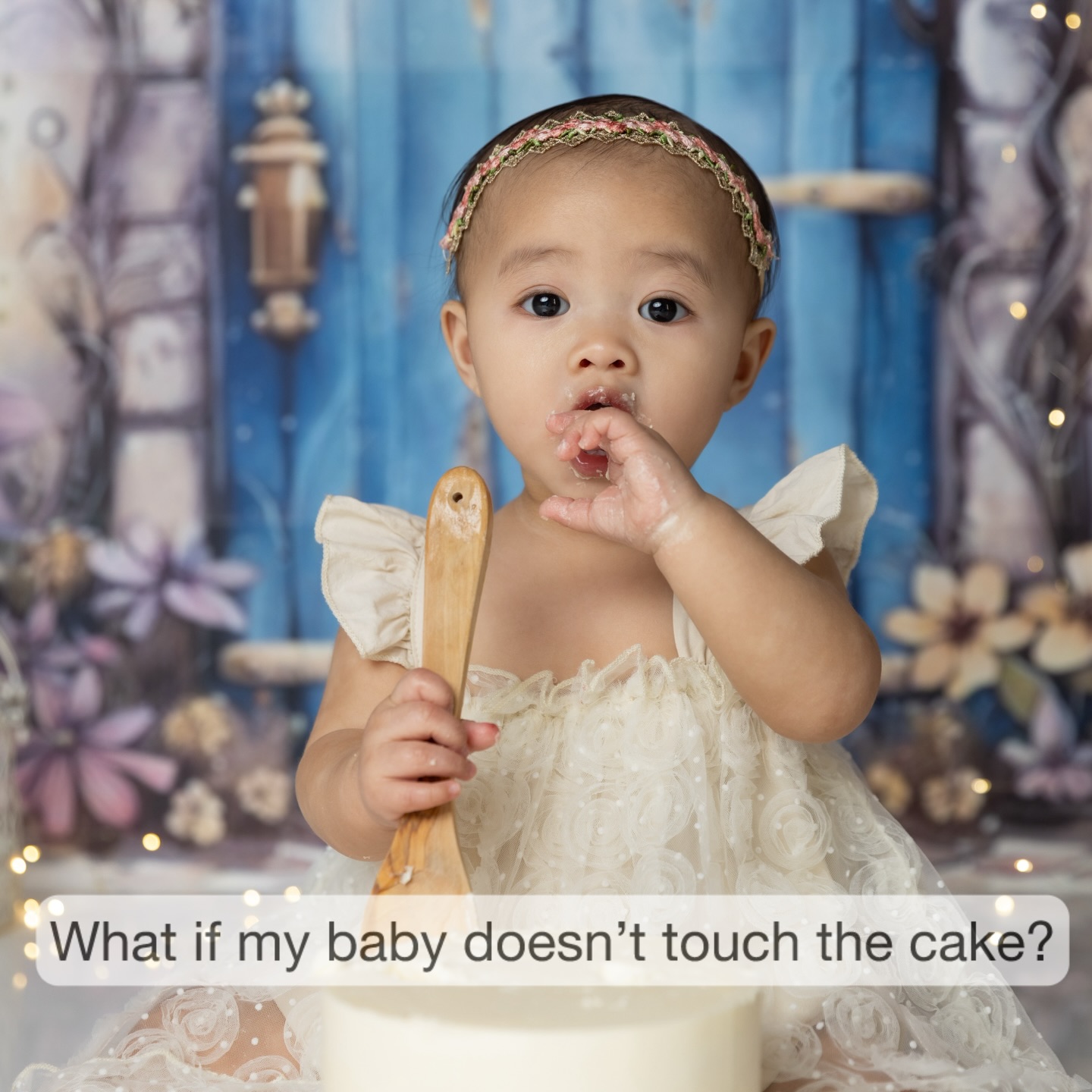 Why does one baby dive straight into the cake, while another looks at it like it’s a suspicious object?
Parents often worry:
“What if my baby doesn’t touch the cake? What if they cry?”
But at this age, babies simply don’t know what’s expected of them.
For some, cake is exciting and fun. For others, it’s a new texture, smell, environment, and a lot of attention all at once — which can feel overwhelming.
And both reactions are completely normal.
A baby’s response often reflects their personality: curious, cautious, sensitive, or playful.
That’s why the best cake smash photos aren’t always the “perfect messy moment,” but the in-between ones — curiosity, smiles, and real emotions.
#cakesmashinspiration #calgarycakesmashphotographer #calgarycakesmashphotography #calgaryfirstbirthday #calgarybabyphotographer