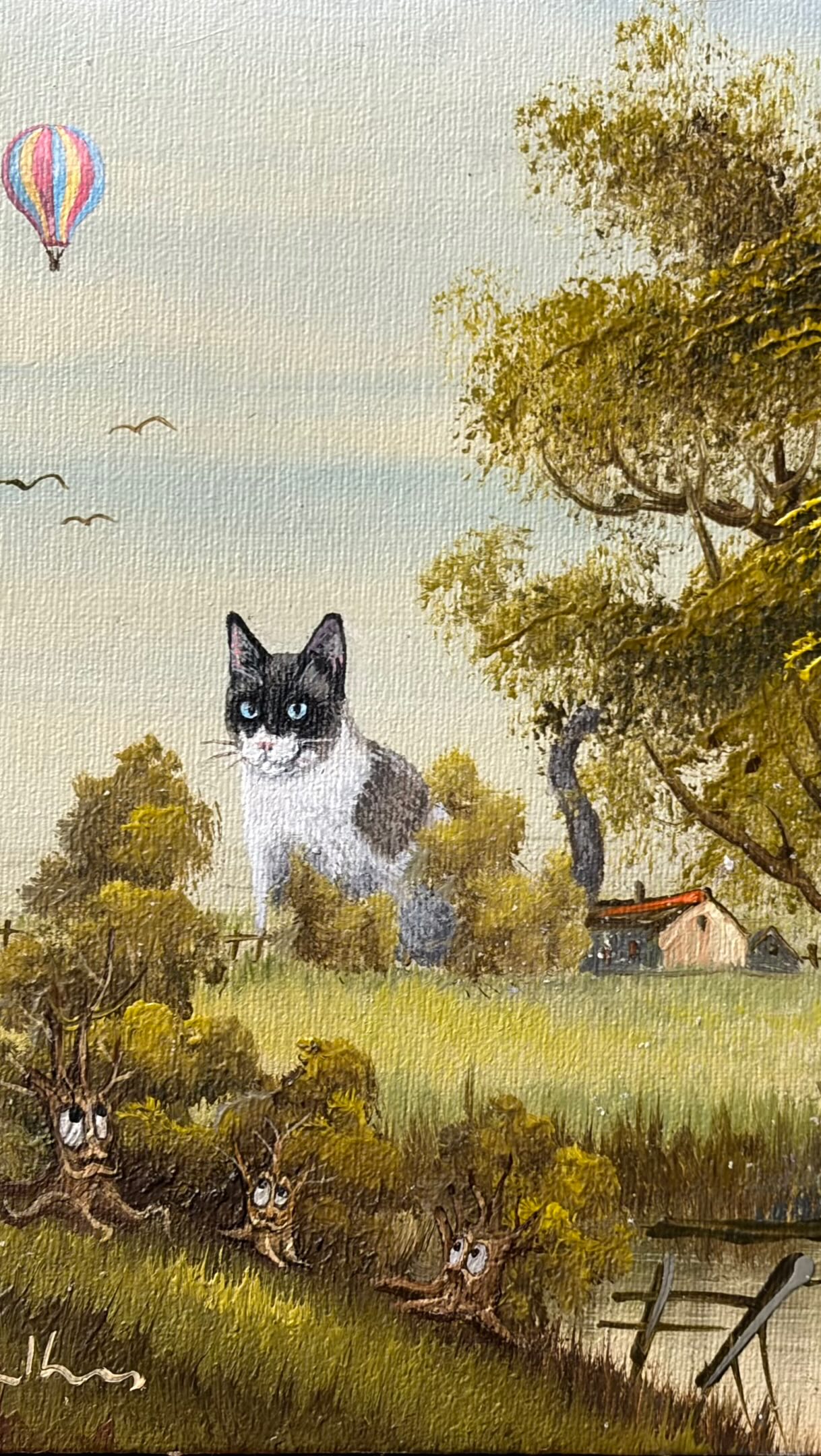 My first painting in Vietnam! This was a little 9x7” painting and I would be lying if I said the cat was easy to capture at the size. 😂 I am happy to report the painting made is safely to its destination after some panic because the shipping apps were not acception the Vietnamese address. 😝