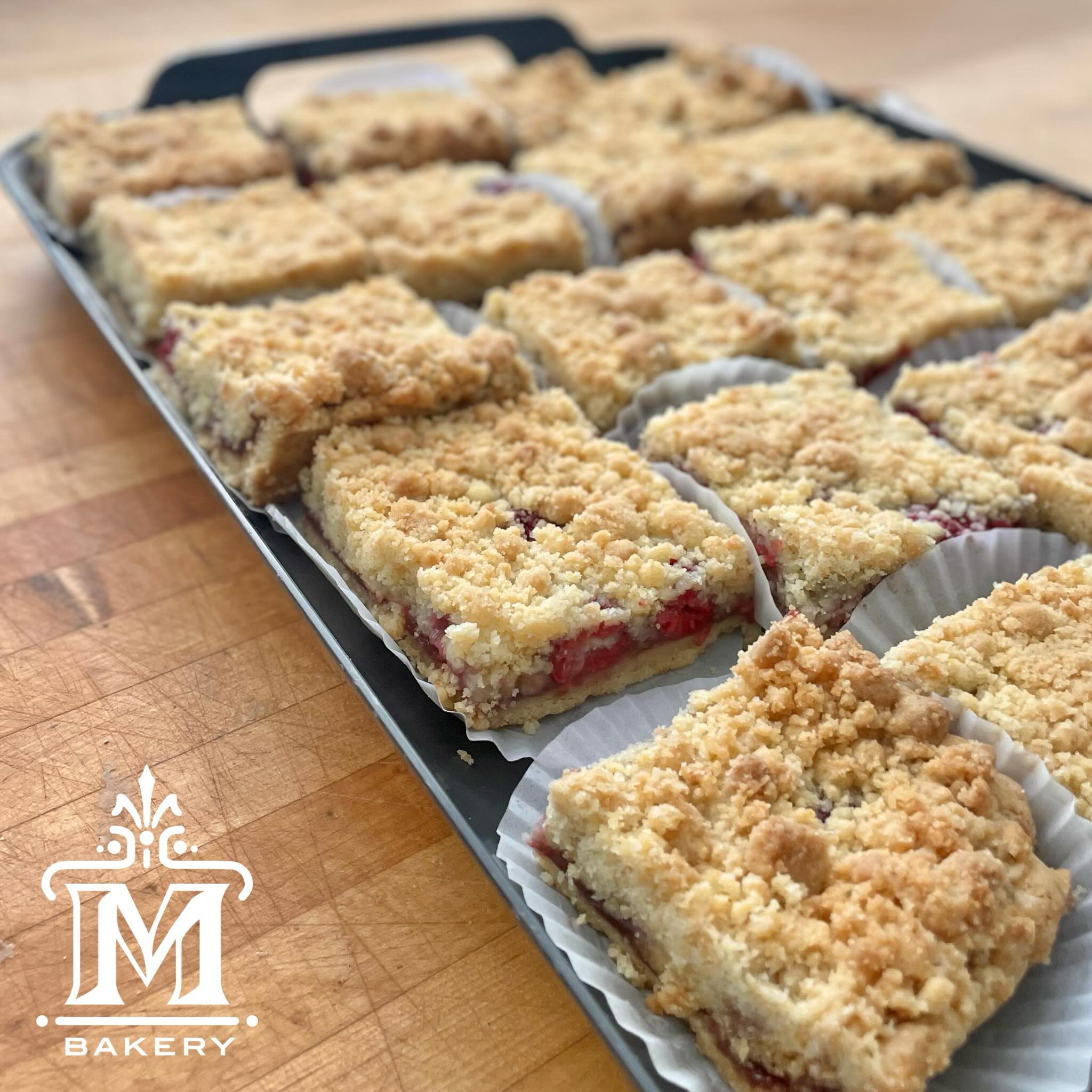 You know summer’s just about here when Berry Bars start making their way back into our ovens! Our latest feature brings back a flavor pairing that’s truly stood the test of time—Strawberry Rhubarb. 🍓✨
We’ll have these little bites of joy available while they last, arriving just in time for afternoon pick-me-ups and sunny adventures all season long. 🥾
#mackenziesbakery #berrybars #bakedwithlove #kzoobakery #michiganbakery