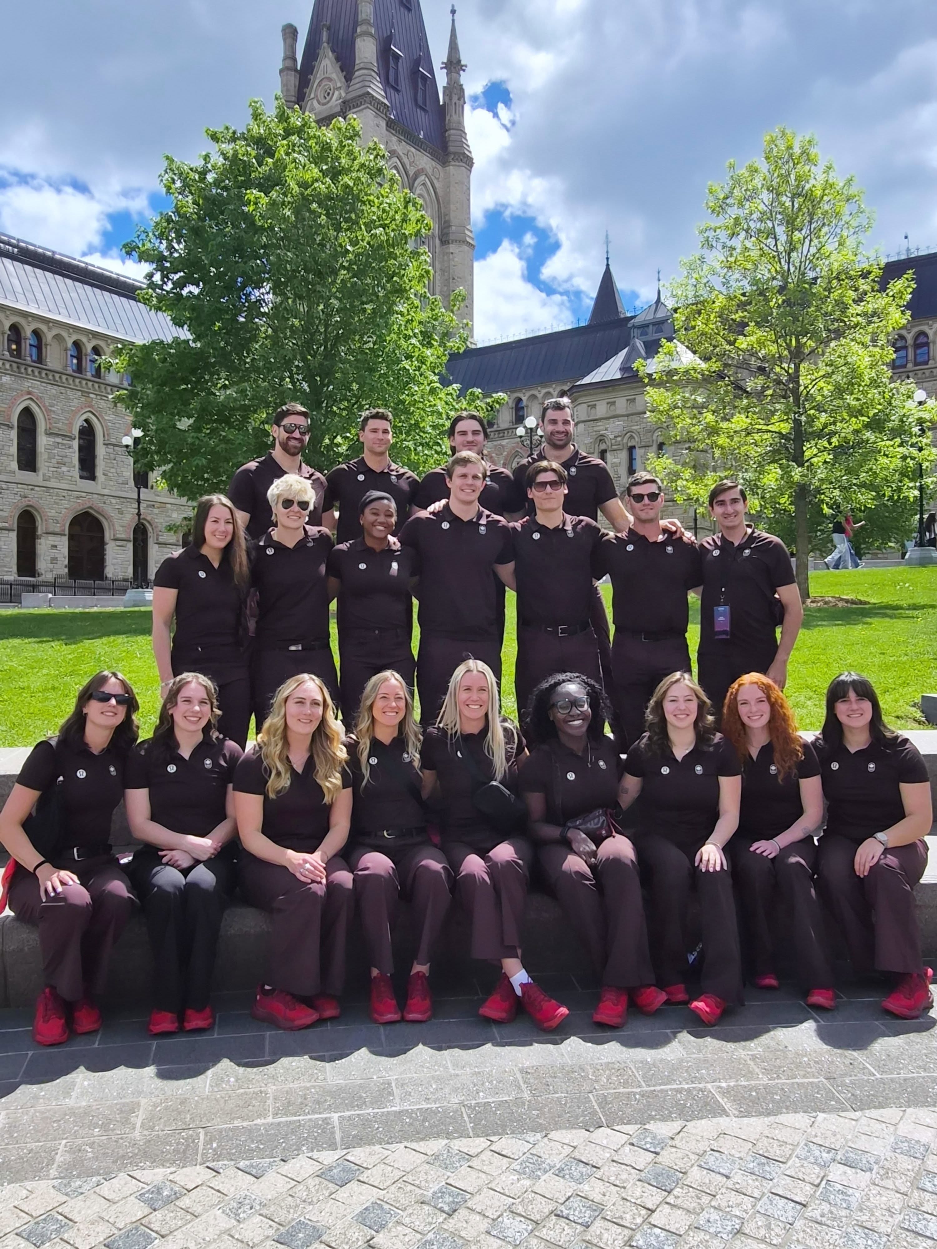 Team Canada in the house! 🇨🇦
What an honour to be recognized alongside my teammates in Parliament and hosted by the Governor General at Rideau Hall. Thanks Ottawa for the hospitality! Such a privilege getting to celebrate the Games in our nation's capital.
Go 🇨🇦 Go!
#sleighallday #teamcanada