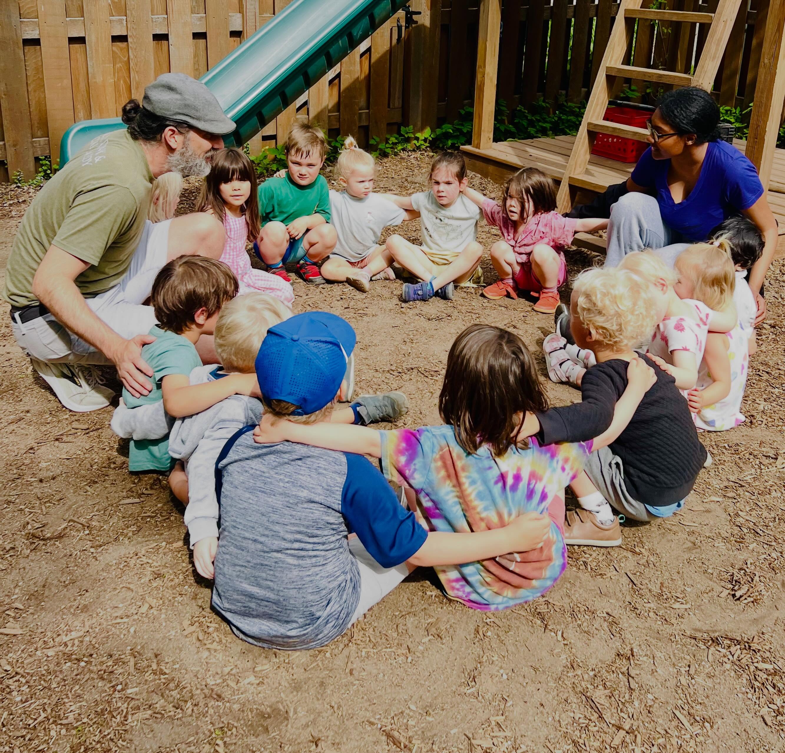 Springtime outdoor circle time at the Little House. ✨💖
@larksongpreschool