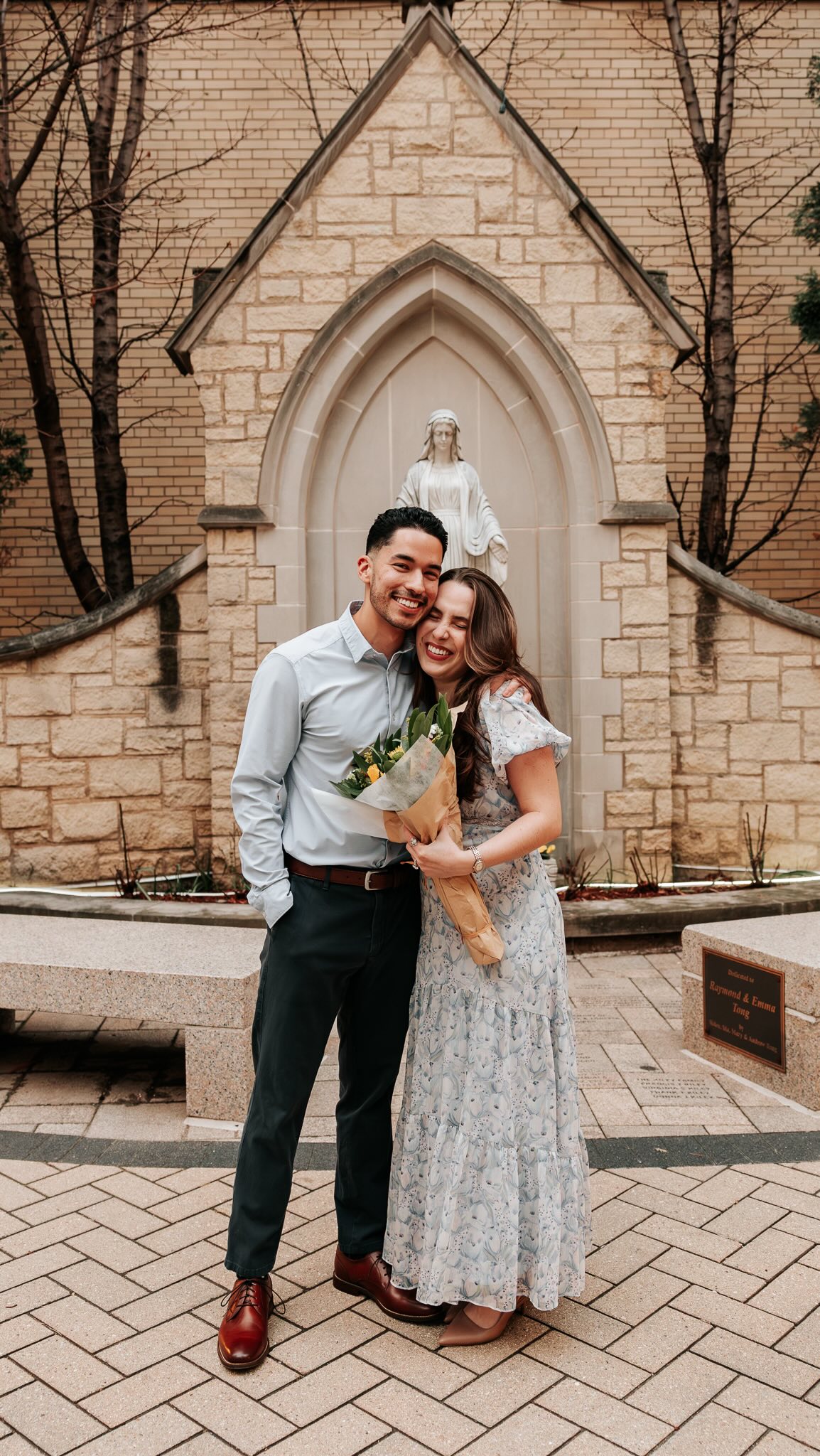 When you had to switch from the ray ban glasses view to a regular phone video because your hair blocked the WHOLE proposal on your glasses 🫠 but seriously how perfect was this proposal!!! 🥹
#chicago #chicagophotographer #proposal #weddingphotographer #engagement