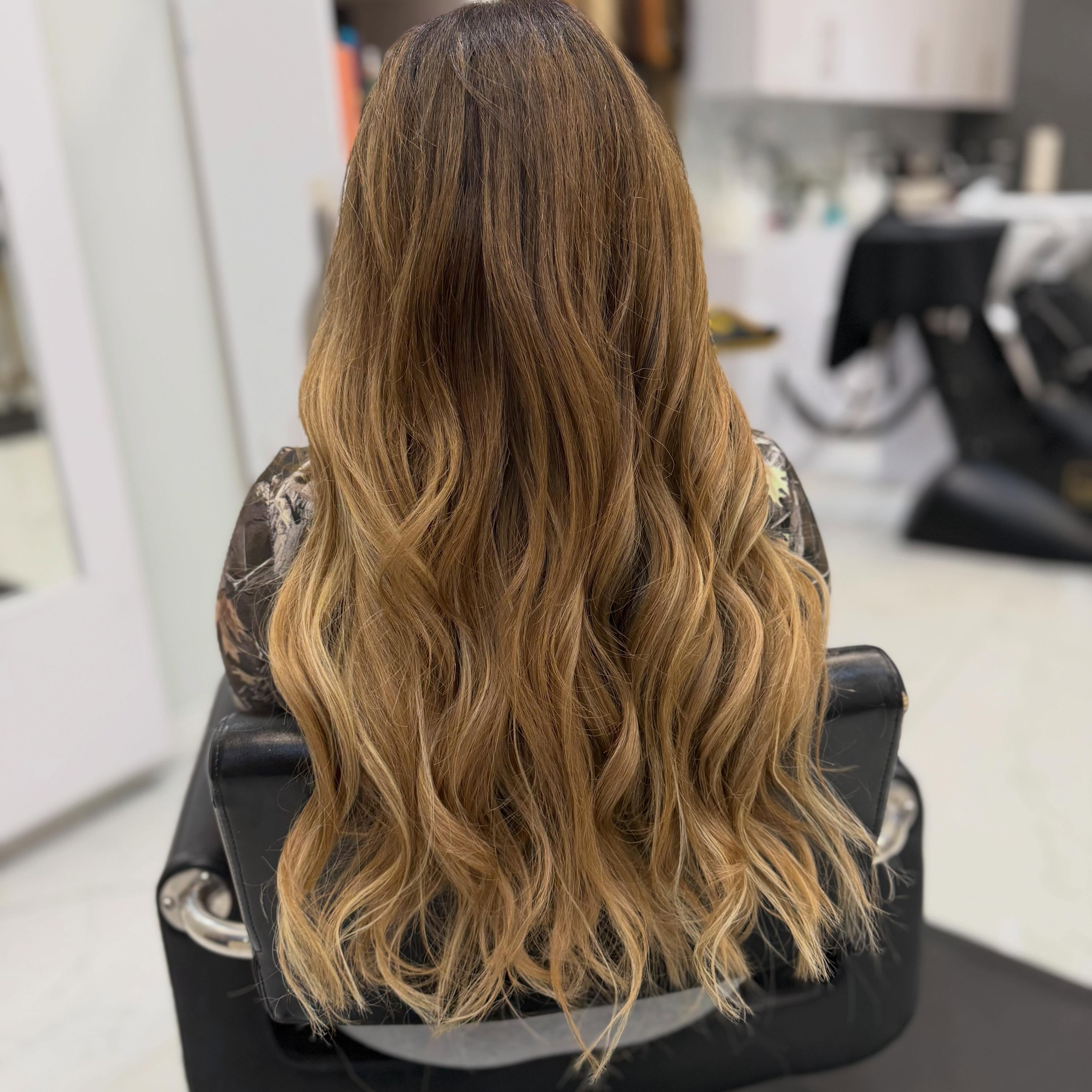 #colorcorrection #colorhair #colormelt #hairextensionspecialist
