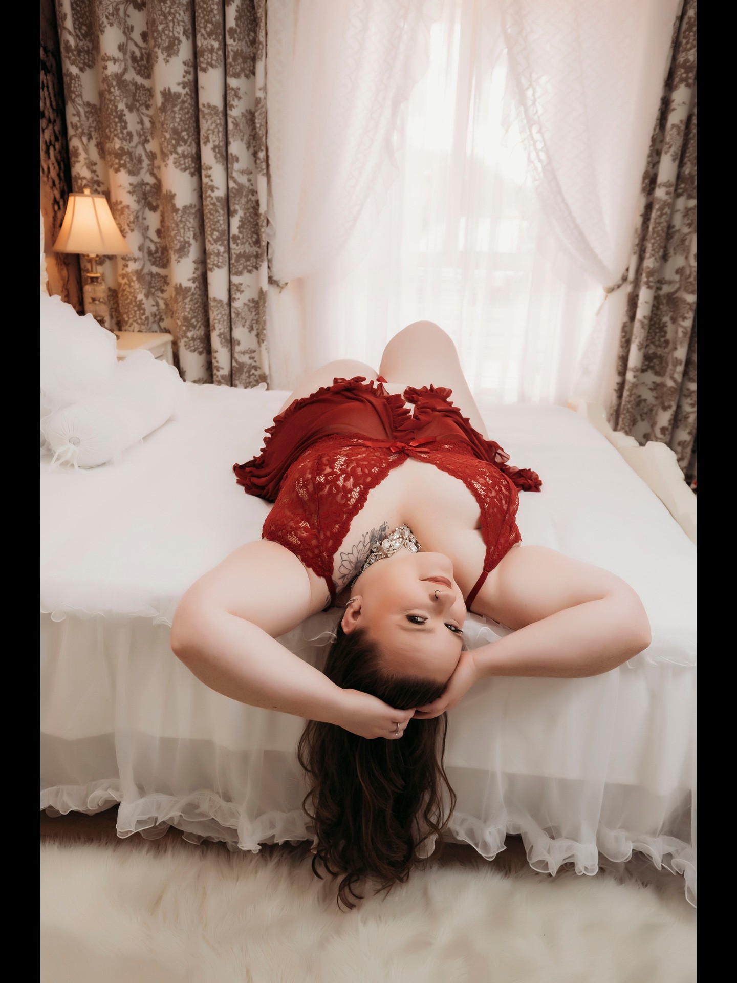 "Boudoir empowers you to love yourself fully."💕
.
.
#boudoir #boudoirphotos #boudoirphotography #sydneyboudoir #sydney #empoweringwomen #selflove #loveyourself #boudoirprofessional #powerback