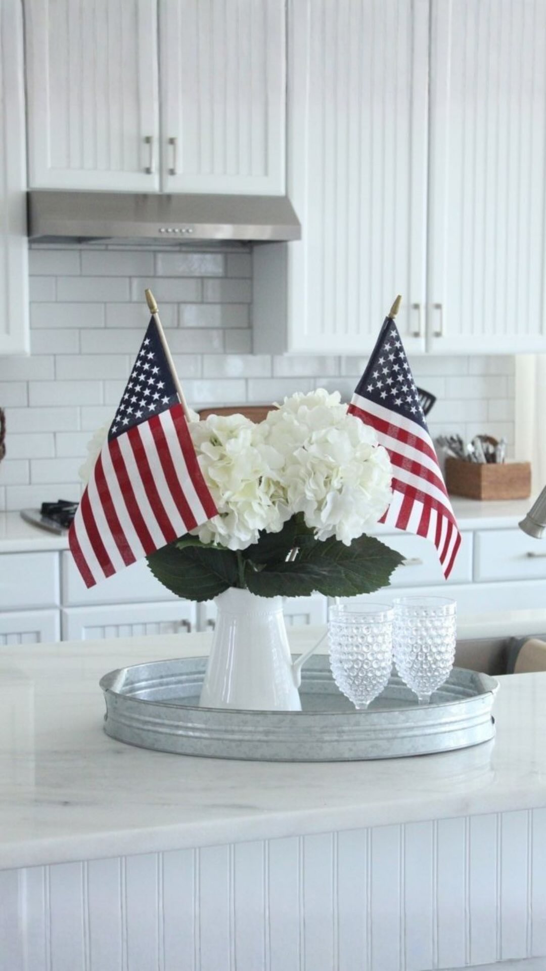 On Memorial Day, we pause to honor those who gave everything so the rest of us could have ordinary days.
We think about their families too. The ones who carry that weight long after the flags come down. 🩵
At Lili Cleaning, we’re grateful for the freedom and safety that lets us show up for our community every day across Jacksonville and Northeast Florida.
Thank you to all who have served, and to the families standing behind them.
#memorialday #neverforget #lilicleaningjax