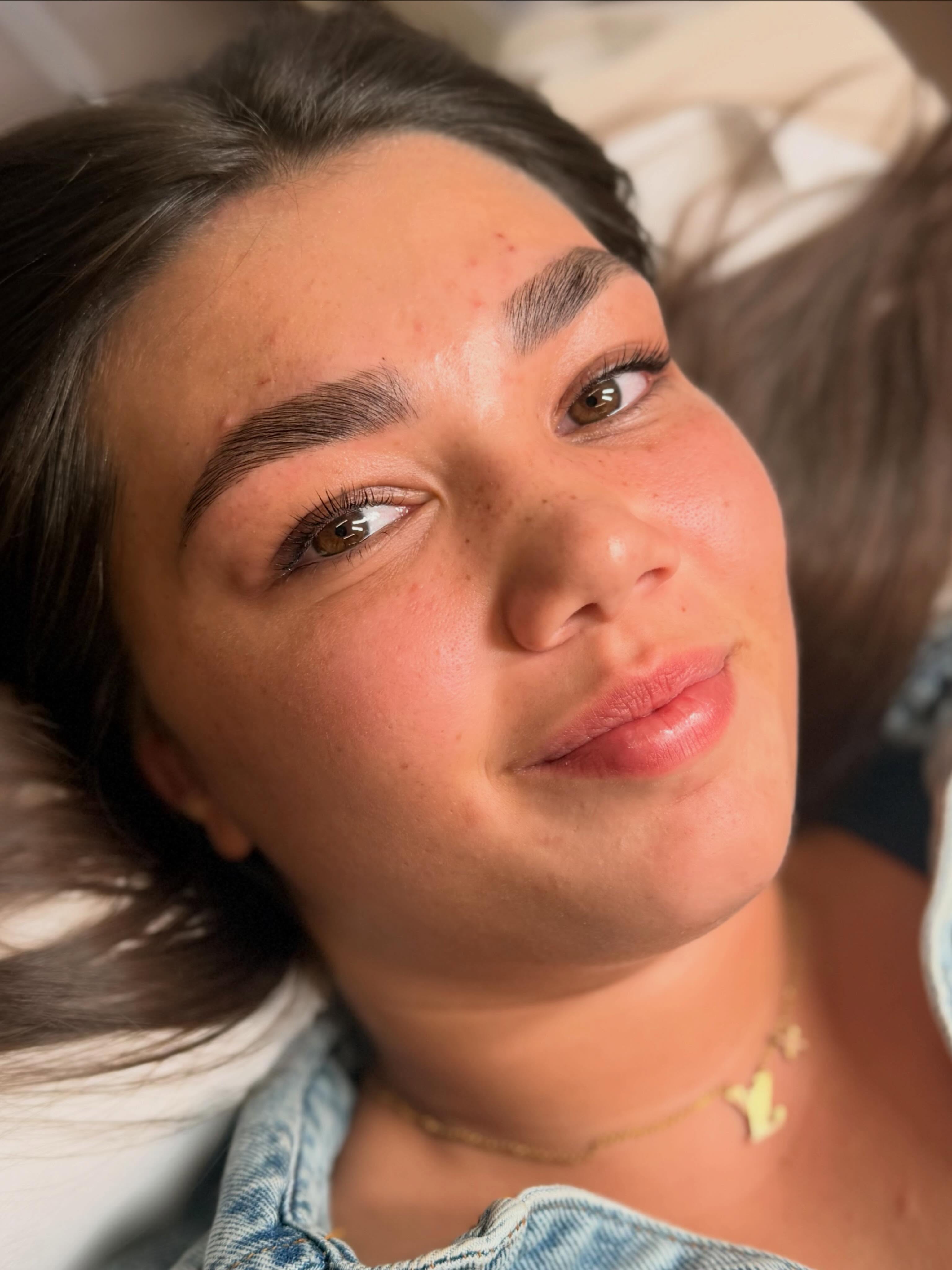 But just look at her lashes.. AND THOSE BROWS 🤩🤩🤩
Lash Lift, Brow Lamination and Wax & Tint, honestly the ultimate bundle to have you summer ready 🌞
Liverpool Merseyside Rodney Street