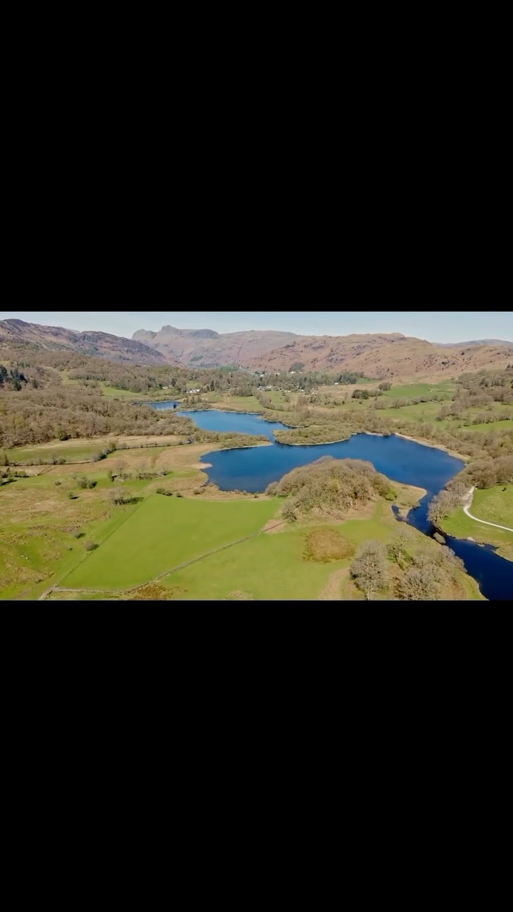 A little video I put together of some of the Rivers and Lakes I captured with my drone whilst in the Lake District recently 📸🥰
#drone #dronevideo #landscape #landscapephotography #thelakedistrict