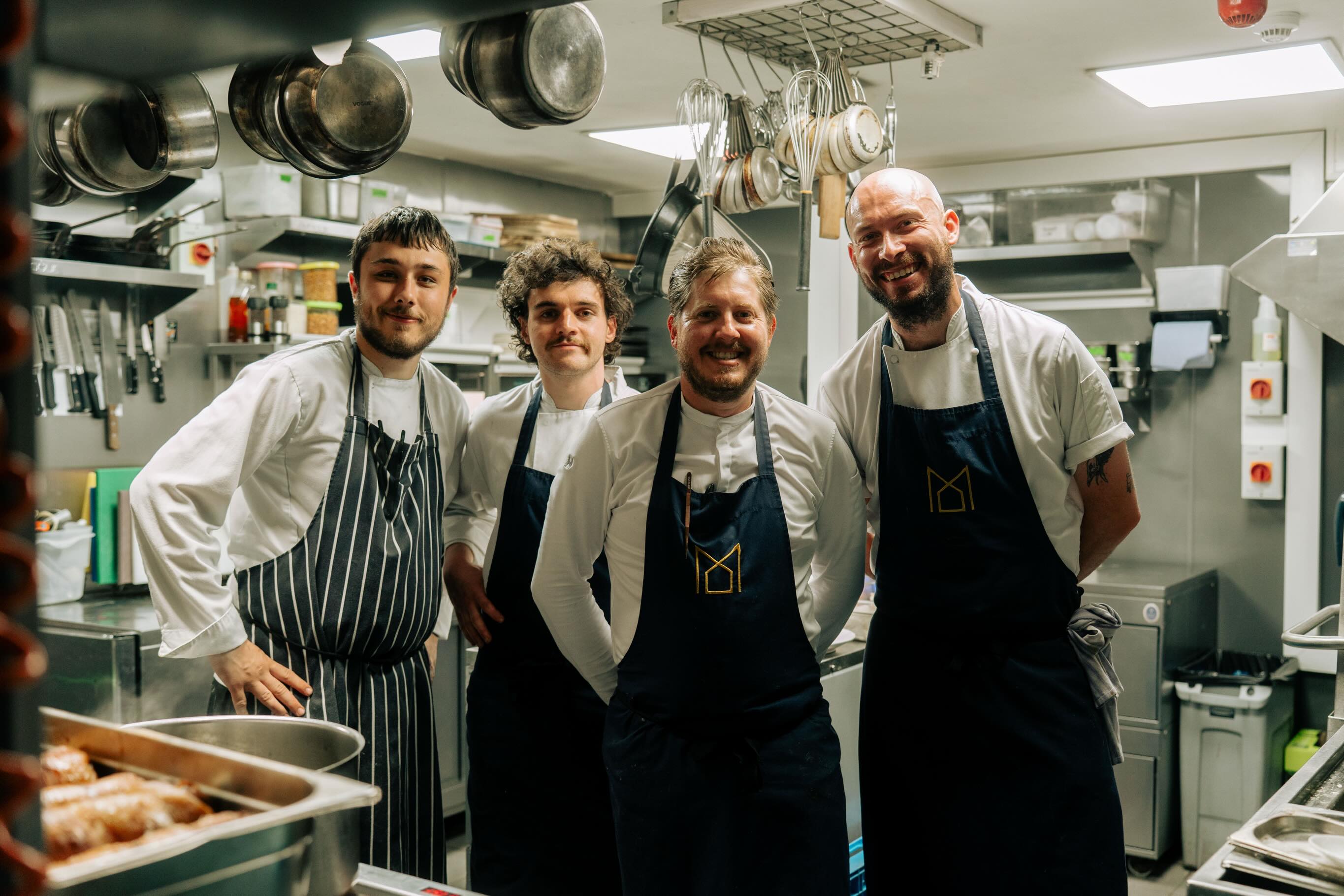 We had a blast last night hosting @the_swan_wine_kitchen & @chapeldown for an outstanding collaboration dinner! Perfect weather for alfresco dining, delicious food & amazing wines - We can’t wait to do this all over again at The Swan in August! #thedogatwingham #collaborationdinner #top50gastropubs