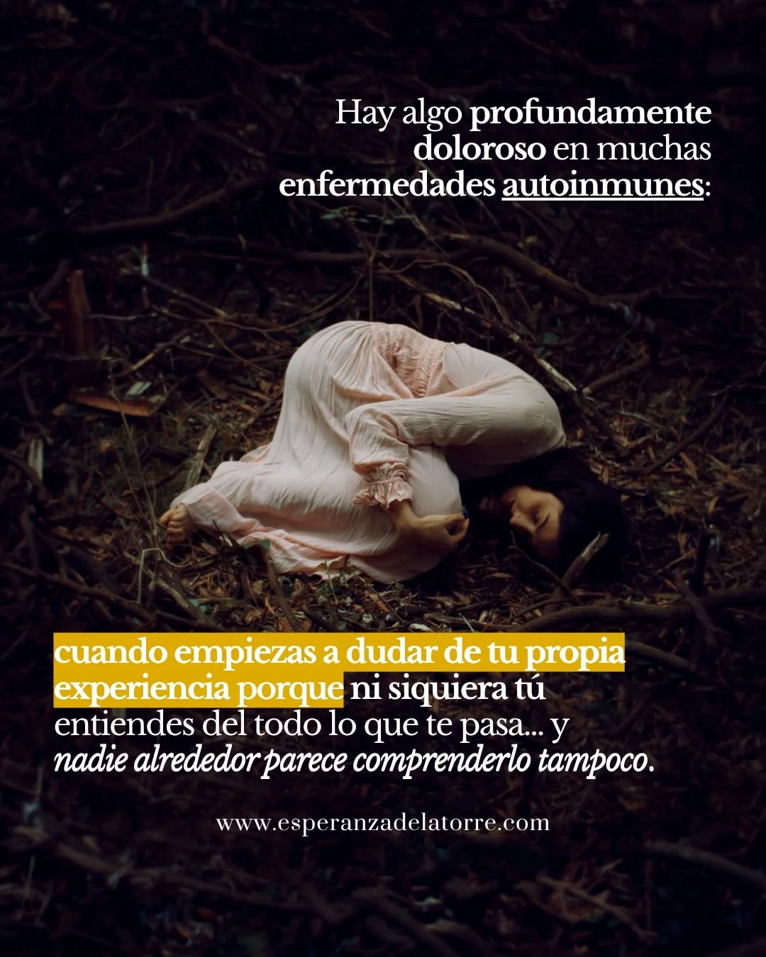 𝐍𝐨 𝐬𝐢𝐞𝐦𝐩𝐫𝐞 𝐡𝐚𝐲 𝐮𝐧𝐚 𝐩𝐫𝐮𝐞𝐛𝐚 que refleje el nivel de agotamiento.
No siempre hay un marcador que explique la niebla mental.
No siempre hay una inflamación visible.
No siempre hay una articulación deformada delante de los ojos de los demás 𝐪𝐮𝐞 𝐡𝐚𝐠𝐚 𝐪𝐮𝐞 𝐚𝐮𝐭𝐨𝐦á𝐭𝐢𝐜𝐚𝐦𝐞𝐧𝐭𝐞 𝐭𝐞 𝐜𝐫𝐞𝐚𝐧.
Por fuera muchas veces “todo parece estar bien”.
Y precisamente 𝐩𝐨𝐫 𝐞𝐬𝐨 𝐞𝐦𝐩𝐢𝐞𝐳𝐚 𝐥𝐚 𝐝𝐮𝐝𝐚.
Porque, 𝐜𝐮𝐚𝐧𝐝𝐨 𝐞𝐥 𝐬𝐮𝐟𝐫𝐢𝐦𝐢𝐞𝐧𝐭𝐨 𝐞𝐬 𝐯𝐢𝐬𝐢𝐛𝐥𝐞, 𝐫𝐚𝐫𝐚 𝐯𝐞𝐳 𝐧𝐞𝐜𝐞𝐬𝐢𝐭𝐚 𝐬𝐞𝐫 𝐞𝐱𝐩𝐥𝐢𝐜𝐚𝐝𝐨.
Una pierna rota se entiende.
Una hemorragia se entiende.
Una fiebre alta se entiende.
Lo difícil llega cuando 𝐥𝐨 𝐪𝐮𝐞 𝐭𝐞 𝐥𝐢𝐦𝐢𝐭𝐚 𝐧𝐨 𝐬𝐢𝐞𝐦𝐩𝐫𝐞 𝐩𝐮𝐞𝐝𝐞 𝐯𝐞𝐫𝐬𝐞.
Cuando por fuera pareces estar bien, pero por dentro tu cuerpo no está respondiendo como “debería”.
Porque 𝐚 𝐦𝐮𝐜𝐡𝐚𝐬 𝐩𝐞𝐫𝐬𝐨𝐧𝐚𝐬 𝐥𝐞𝐬 𝐜𝐮𝐞𝐬𝐭𝐚 𝐢𝐦𝐚𝐠𝐢𝐧𝐚𝐫 que alguien pueda pasar de hacer vida aparentemente normal… a no poder levantarse de la cama al día siguiente, o al rato.
Y, cuando incluso muchos profesionales no saben explicar, medir o aliviar lo que estás viviendo, 𝐥𝐚 𝐩𝐞𝐫𝐬𝐨𝐧𝐚 𝐞𝐦𝐩𝐢𝐞𝐳𝐚 𝐚 𝐪𝐮𝐞𝐝𝐚𝐫𝐬𝐞 𝐦𝐮𝐲 𝐬𝐨𝐥𝐚 dentro de su propia experiencia.
Porque ya no es solo que no encuentren una solución.
Es que muchas veces 𝐭𝐚𝐦𝐩𝐨𝐜𝐨 𝐞𝐧𝐜𝐮𝐞𝐧𝐭𝐫𝐚𝐧 𝐜𝐨𝐦𝐩𝐫𝐞𝐧𝐬𝐢ó𝐧.
Y poco a poco empieza a instalarse un discurso interno devastador:
“Quizá estoy exagerando.”
“Quizá soy demasiado sensible.”
“Quizá soy débil.”
“Quizá el resto aguanta cosas que yo no sé sostener.”
“𝐐𝐮𝐢𝐳á 𝐞𝐥 𝐩𝐫𝐨𝐛𝐥𝐞𝐦𝐚 𝐬𝐨𝐲 𝐲𝐨.”
Y eso rompe muchísimo por dentro.
Porque llega un momento en que 𝐲𝐚 𝐧𝐨 𝐬𝐨𝐥𝐨 𝐝𝐮𝐝𝐚𝐬 𝐝𝐞 𝐥𝐨 𝐪𝐮𝐞 𝐭𝐞 𝐩𝐚𝐬𝐚.
Dudas de ti.
De lo que sientes.
De lo que percibes.
De lo que tu propio cuerpo te está mostrando...
Esa fue también mi experiencia. Y, cuando años más tarde salí definitivamente de todos aquellos síntomas, me di cuenta de algo muy obvio con el tiempo: 𝐧𝐚𝐝𝐚 𝐝𝐞 𝐚𝐪𝐮𝐞𝐥𝐥𝐨 𝐞𝐫𝐚 𝐧𝐨𝐫𝐦𝐚𝐥.
𝐐𝐮𝐞 𝐧𝐨 𝐬𝐮𝐩𝐢𝐞𝐫𝐚𝐧...
👇🏻CONTINÚA EN COMENTARIOS 👇🏻